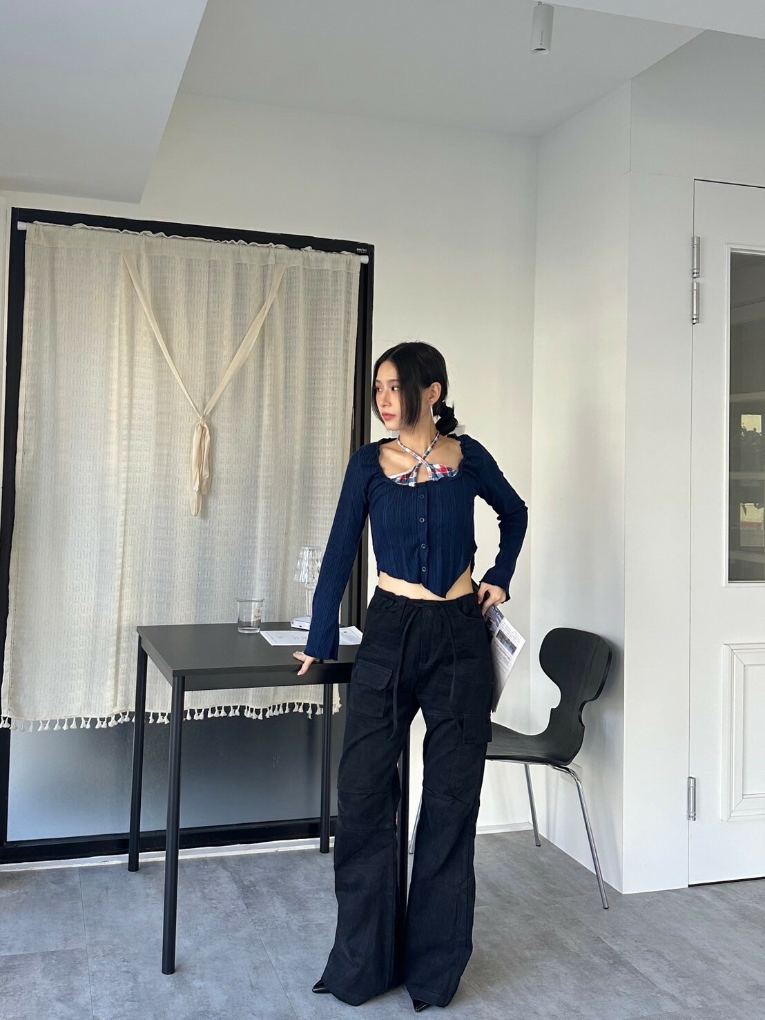 年末出清✧˖°初秋辣妹 2ways假兩件拼接針織掛脖短踢（藍色）