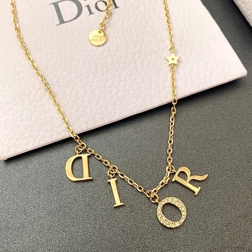 DIOR evolution necklace”金字母鑲鑽定製項鍊