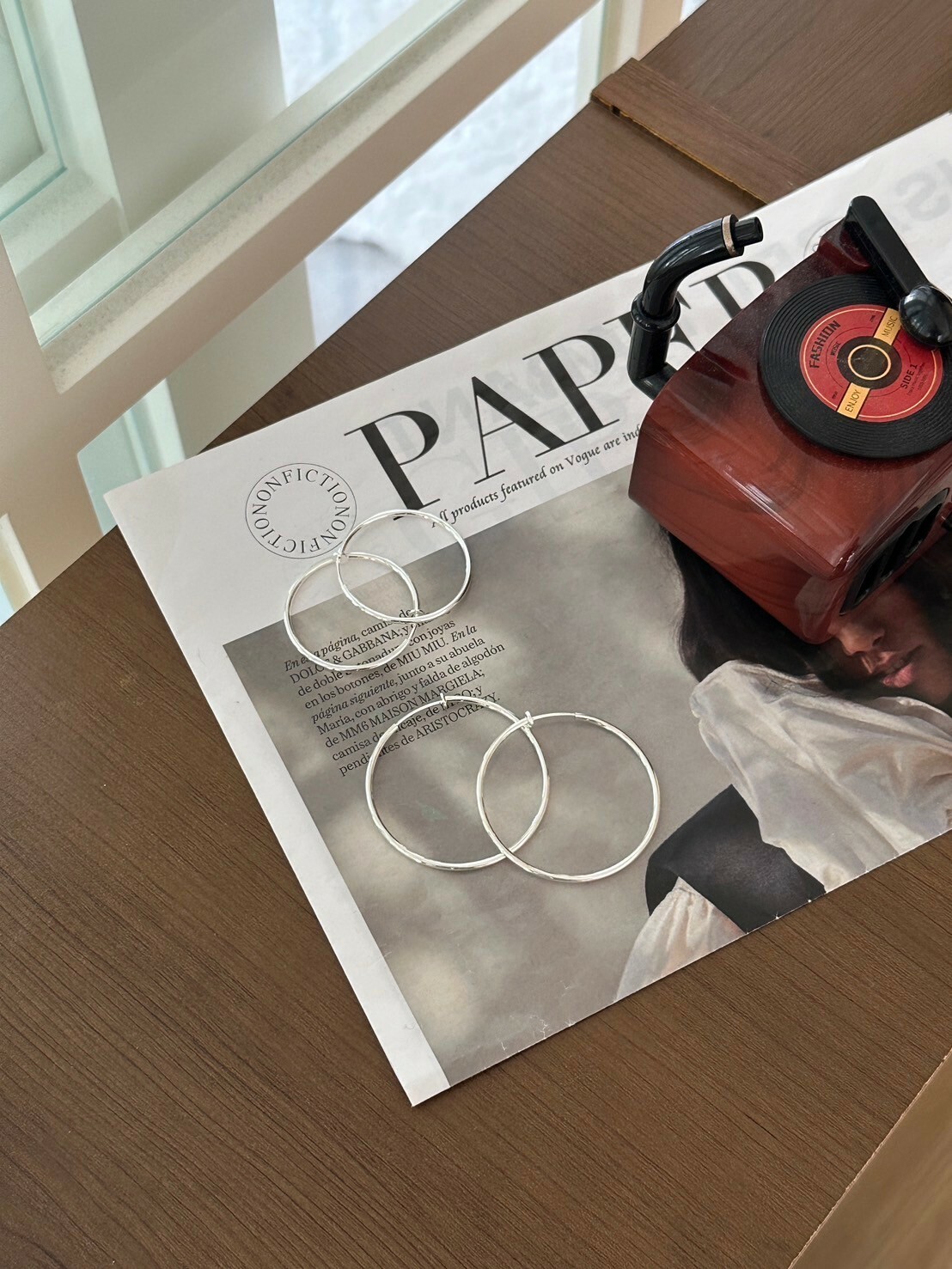 滿額禮✨ 千禧辣妹大圓圈耳環（耳夾款）