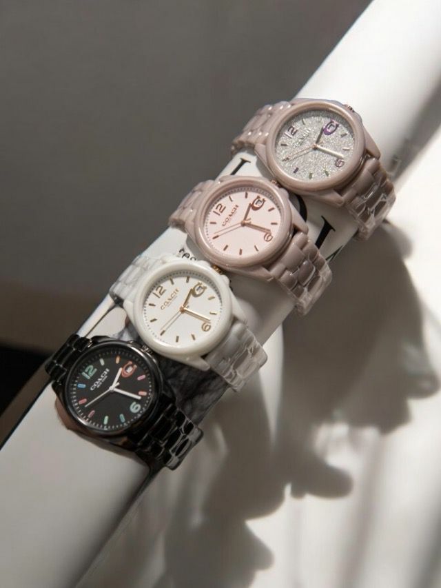COACH GREYSON系列陶瓷錶盤彩色時標石英錶