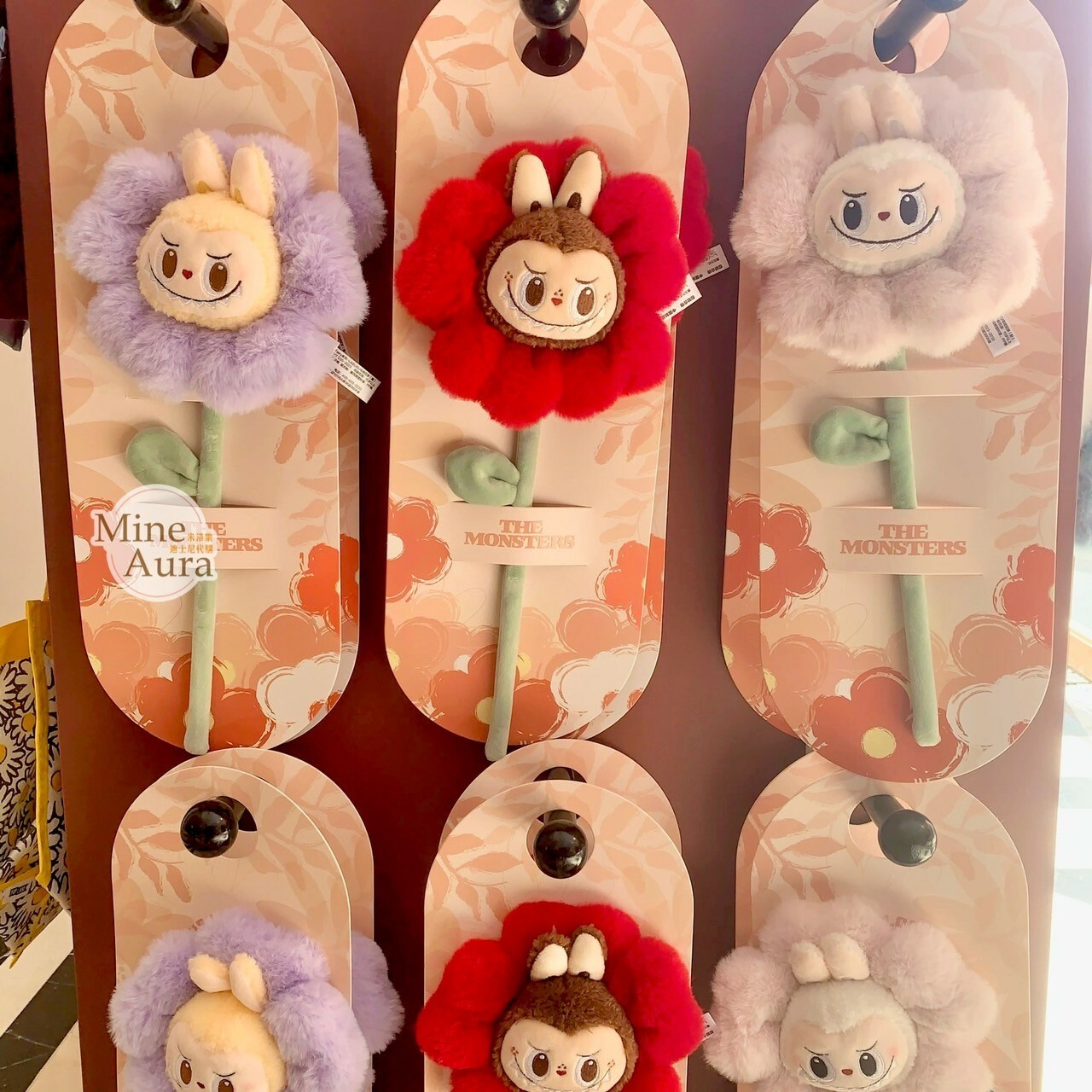 POP MART 泡泡瑪特 THE MONSTERS經典系列 拉布布 LABUBU 大頭 花朵 造型 娃娃 玩偶 -泡泡瑪特城市樂園