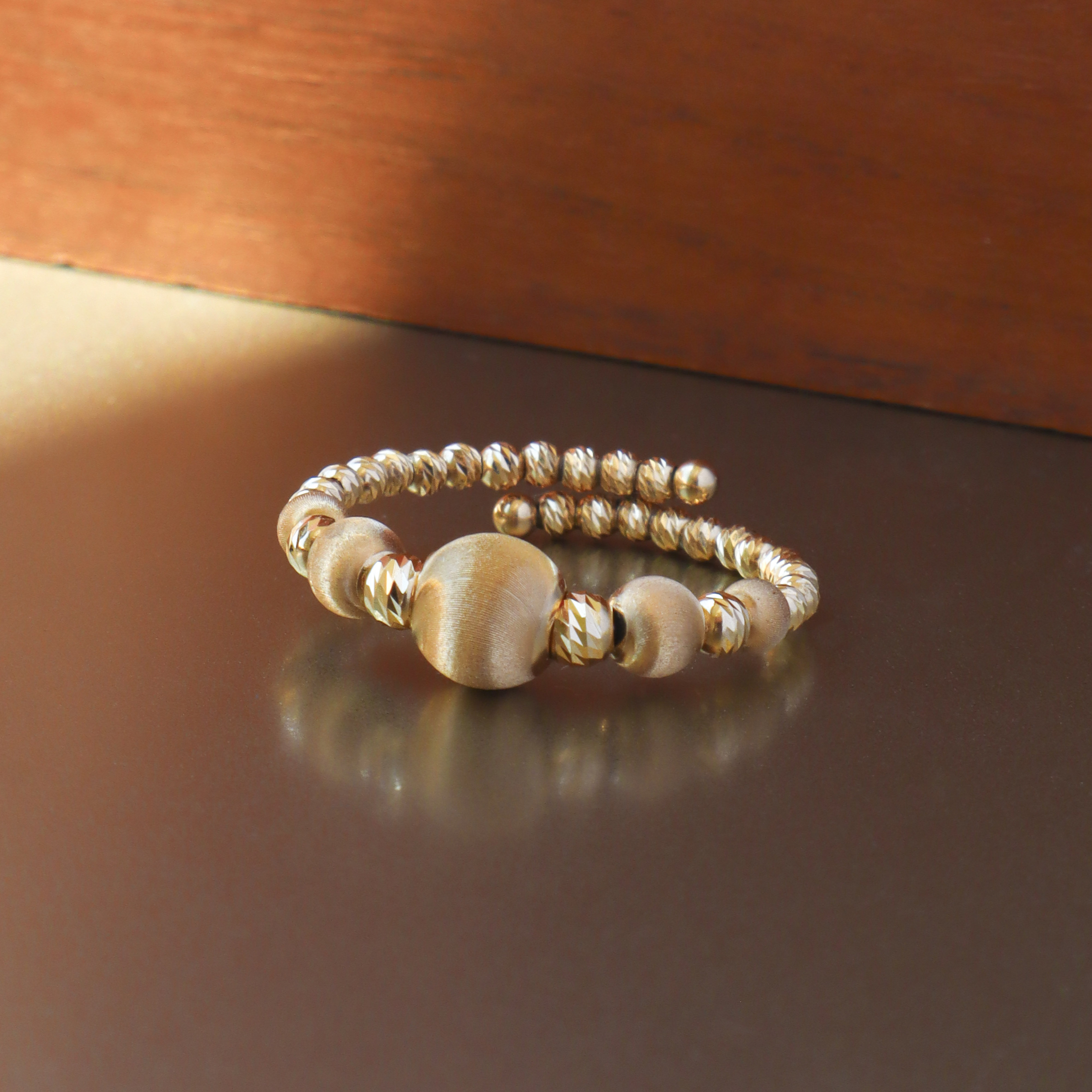 18K/日本設計款系列-霧面髮絲紋光澤珠戒指