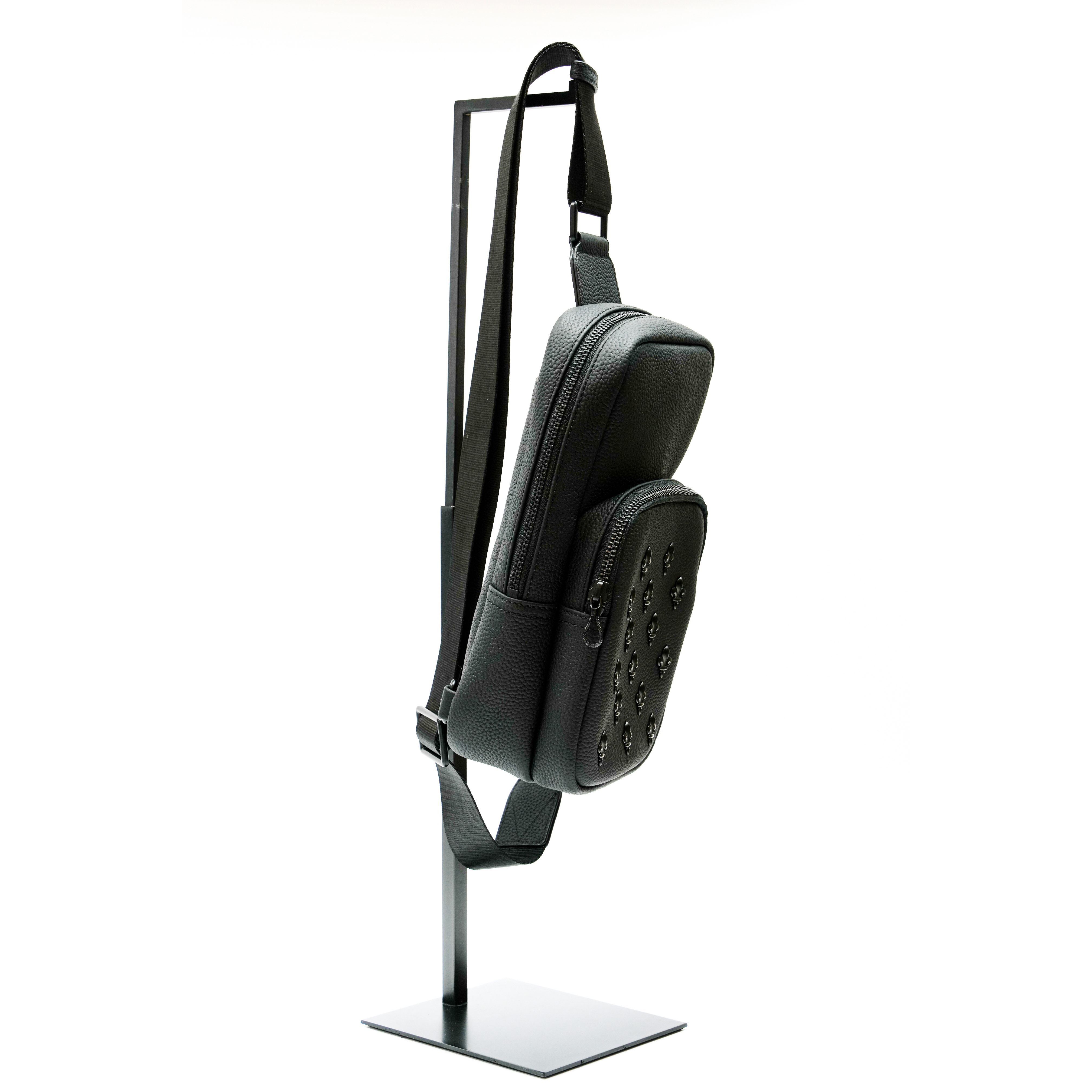 Patrick Cox 垂直斜挎包