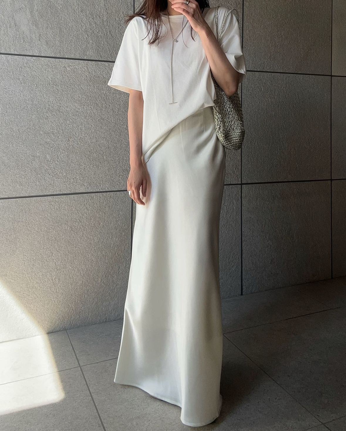 ur’s サテンマーメイドマキシスカート米白M（BCXN1683）