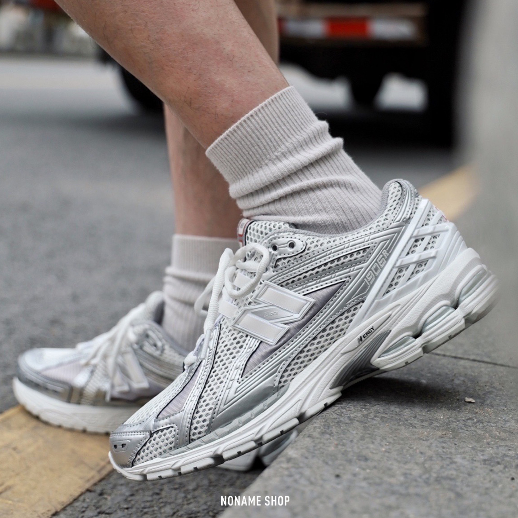 NEW BALANCE NB 1906R "URBANCORE" 銀白 (男/女 同款)