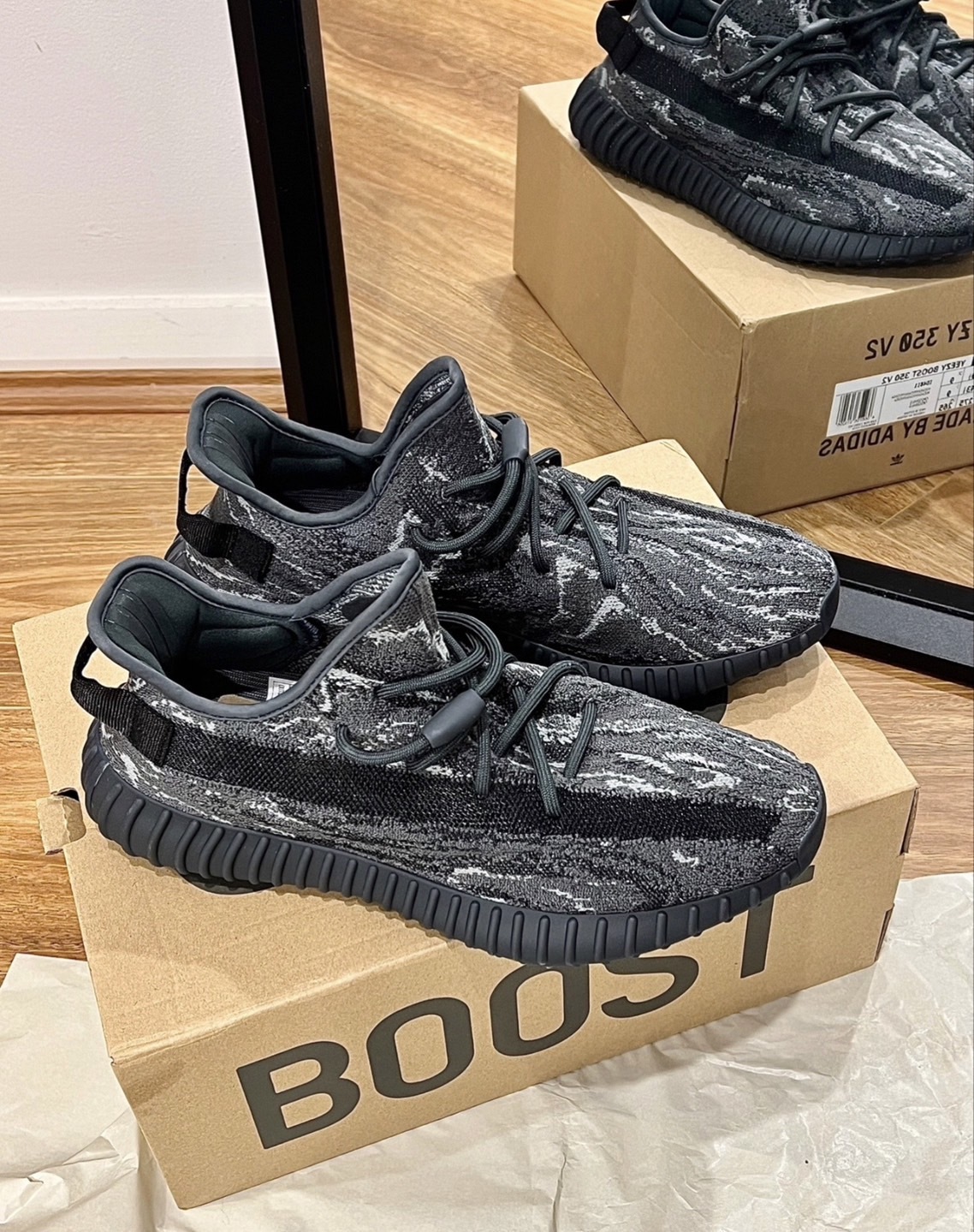 預購 adidas Yeezy Boost 350 V2 MX Dark Salt 黑灰