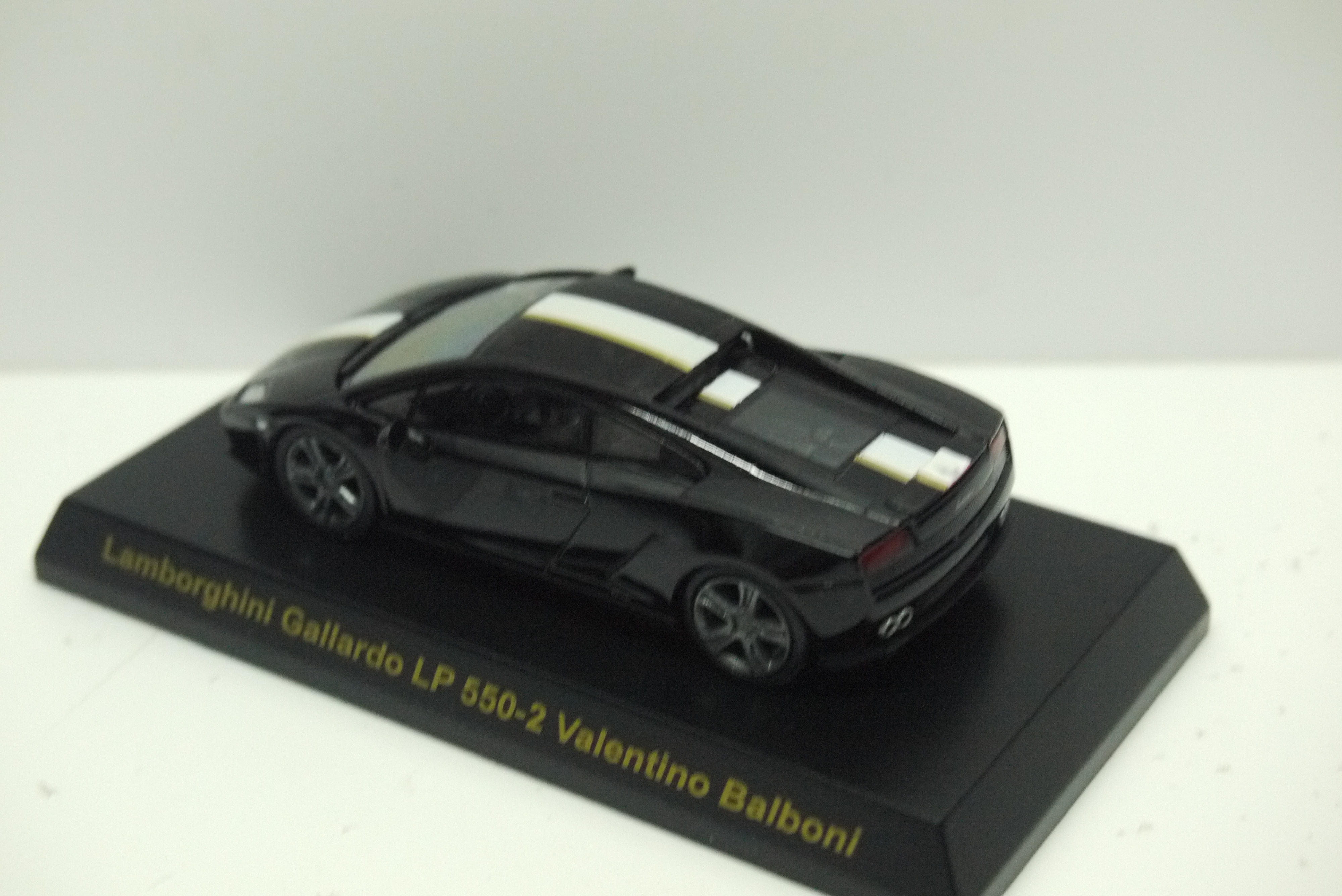 Kyosho Lamborghini Gallardo Superleggera LP 550-2 Valentino Balboni