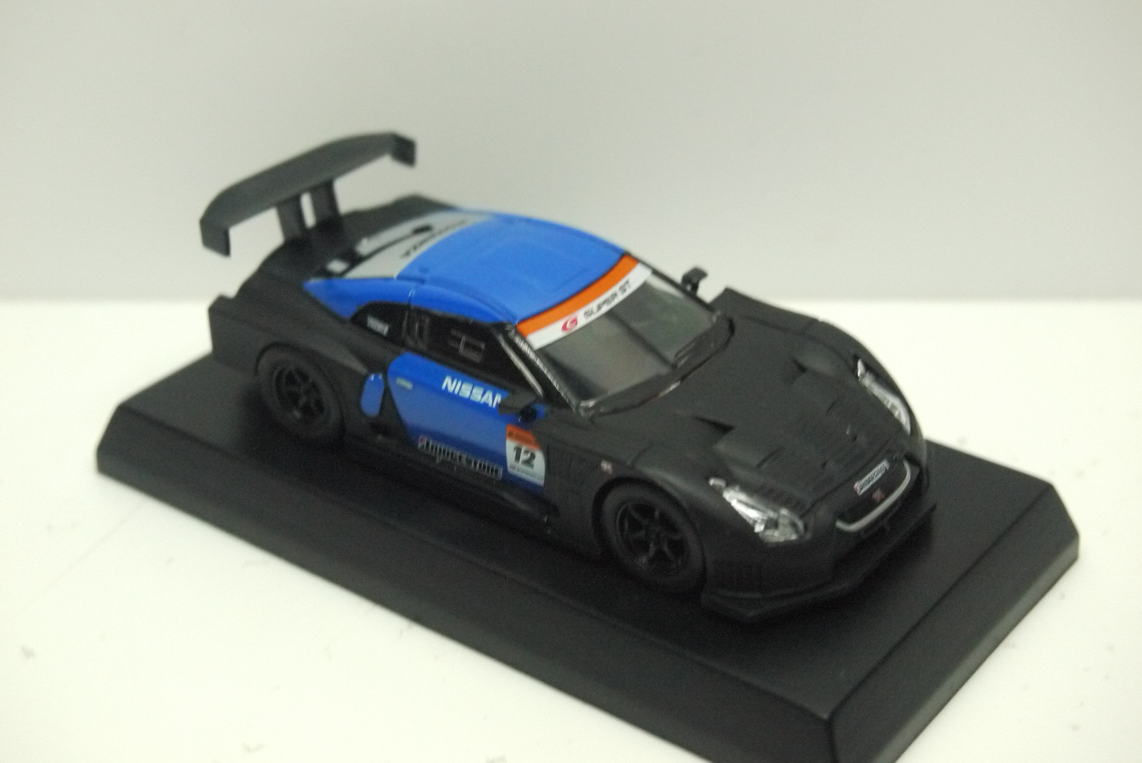 Kyosho Nissan GTR R35 IMPUL Calsonic Pre Season Test Car #12