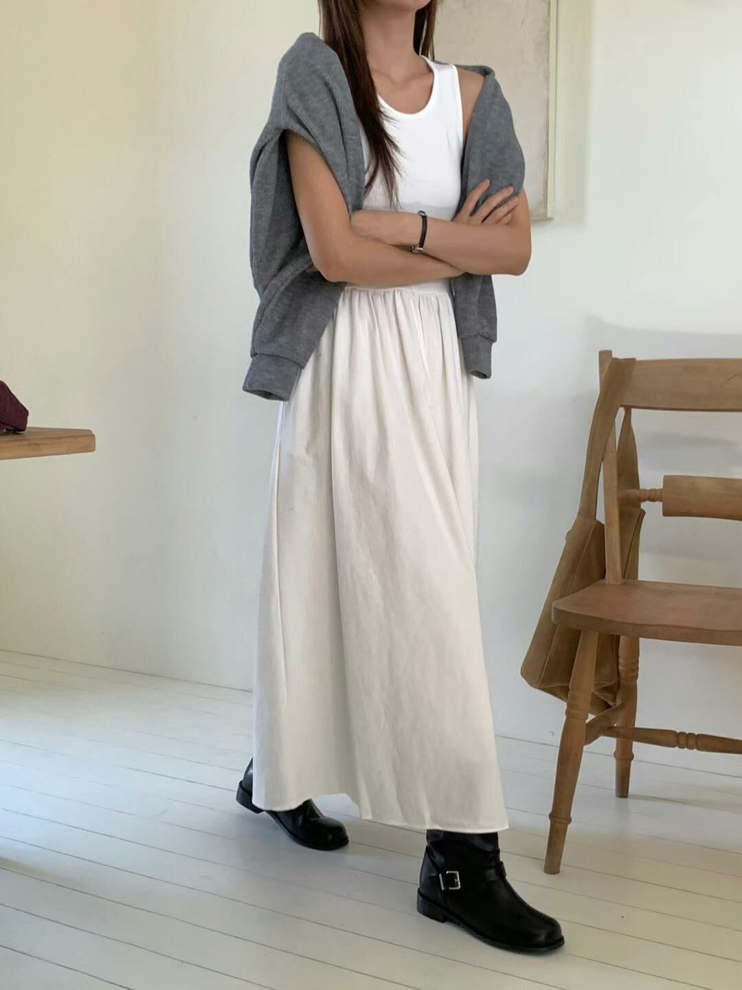 背心拼傘型連身裙