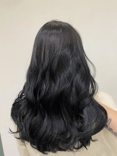 The same customer dyed their hair blue-black 3 times, Bella's ensured that there was no color build up issue