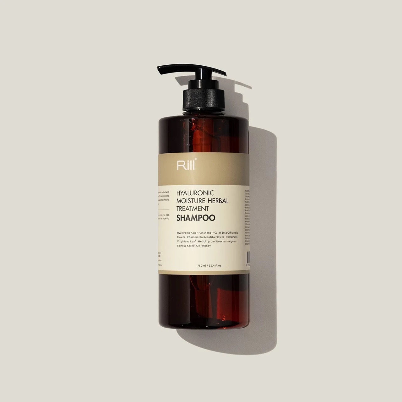 怎麼洗頭才不會有頭皮屑？乾性頭皮屑選擇保濕洗髮精