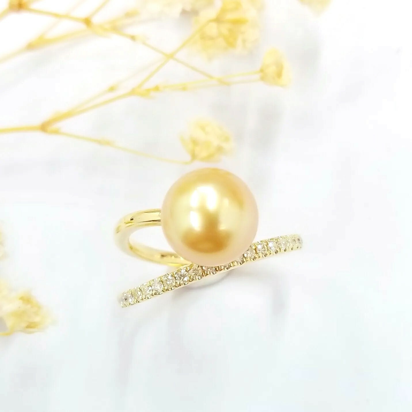 18K Yellow Gold 0.18ct Diamond and Pearl Ring