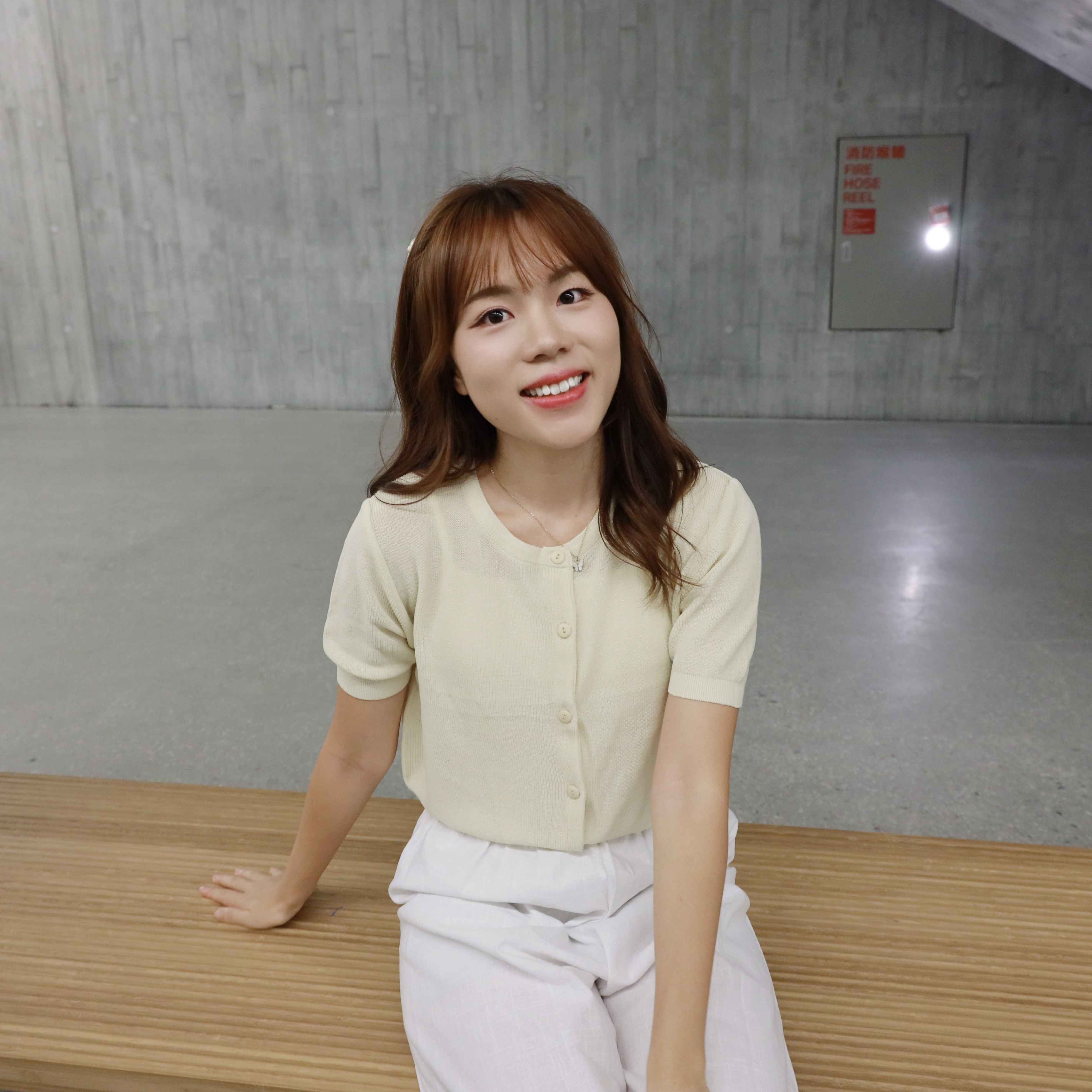 ||TOP522|| 兩著夏日柔和鈕扣針織top