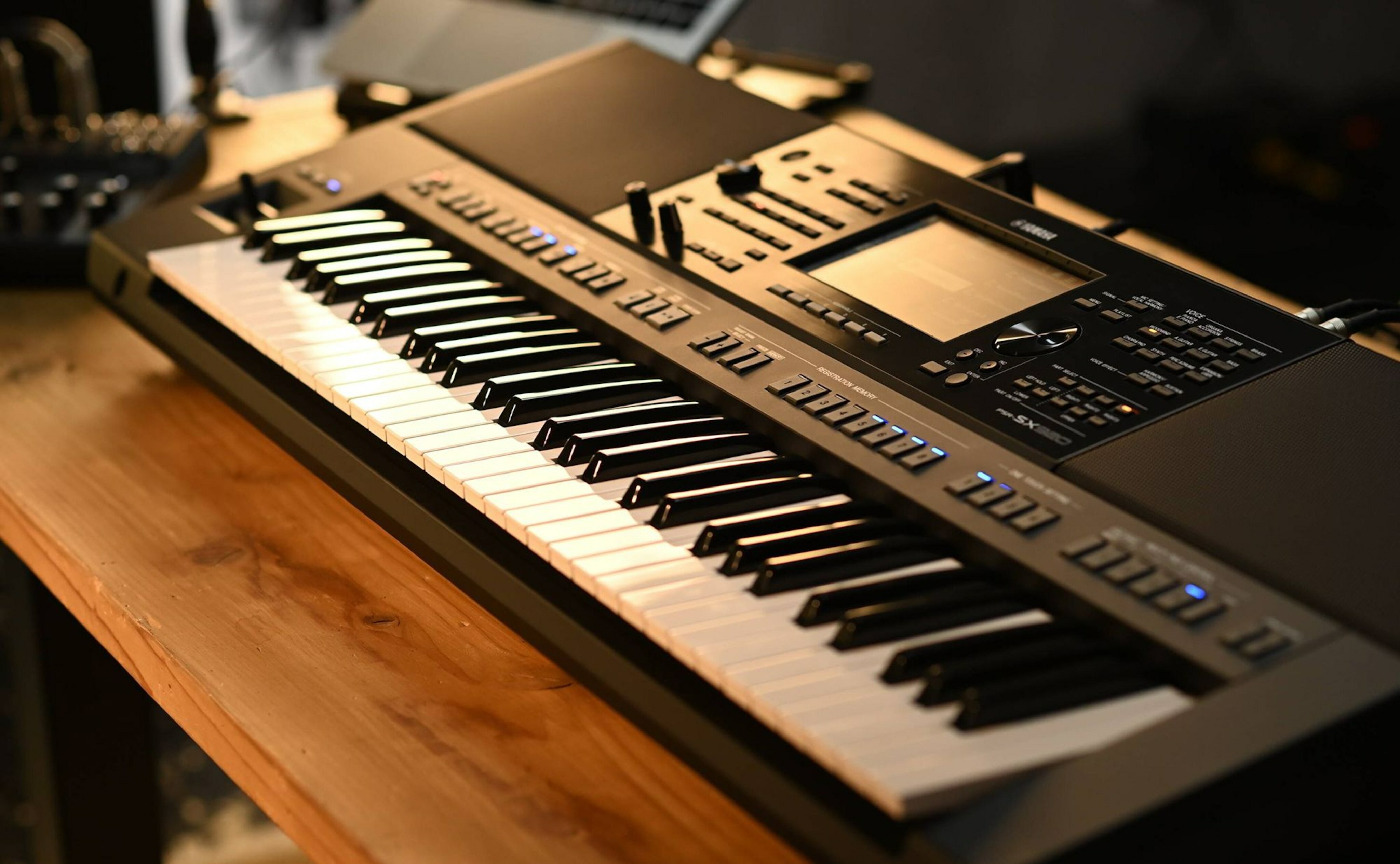 立昇樂器】YAMAHA PSR-SX920 旗艦型61鍵手提型電子琴SX900改款升級