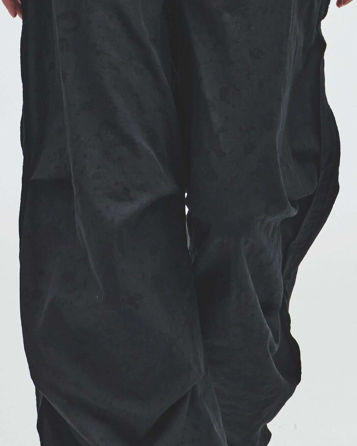 ODLY WORKSHOP Decompose Embroidered Knee Dart Trousers