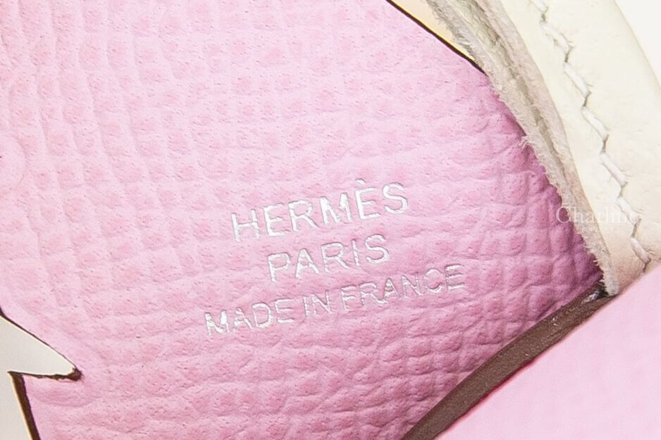 Hermès Birdy Charm 錦葵粉/嫩芽綠/普魯士藍/焦糖色/奶油白/奶昔白銀釦小鳥吊飾-Charline Boutique 精品代購