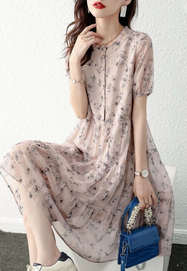 flutter-lantern-sleeve-floral-dress