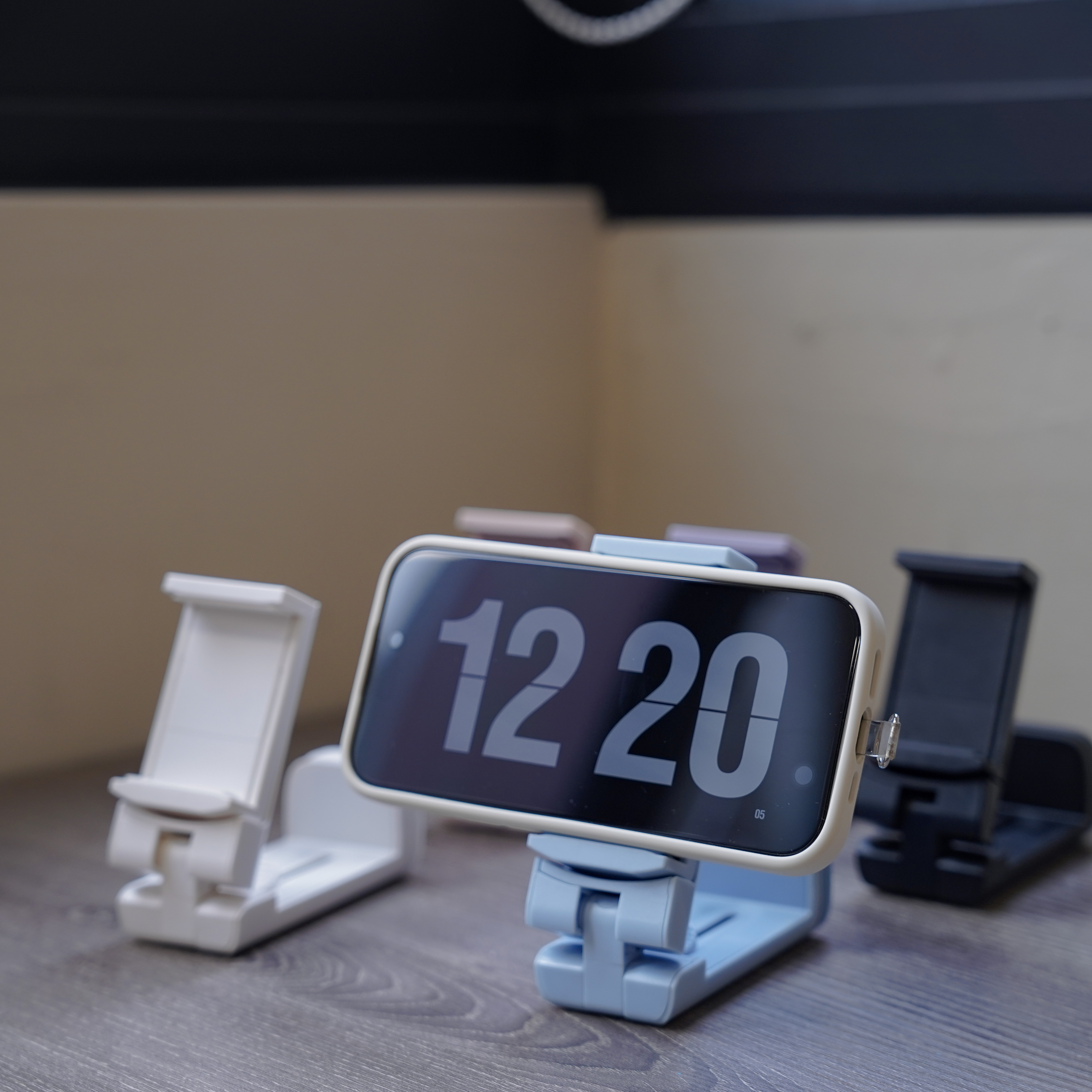 【選物｜MINIQ】夾式旅行手機支架(共5色可選)