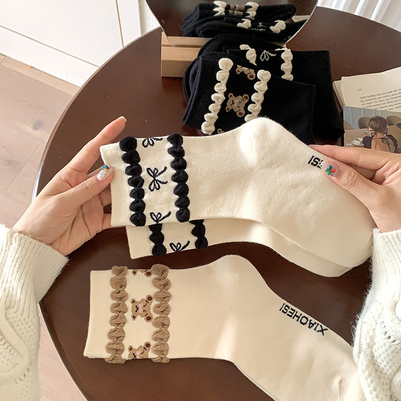 《91903》蝴蝶結熊熊中筒襪