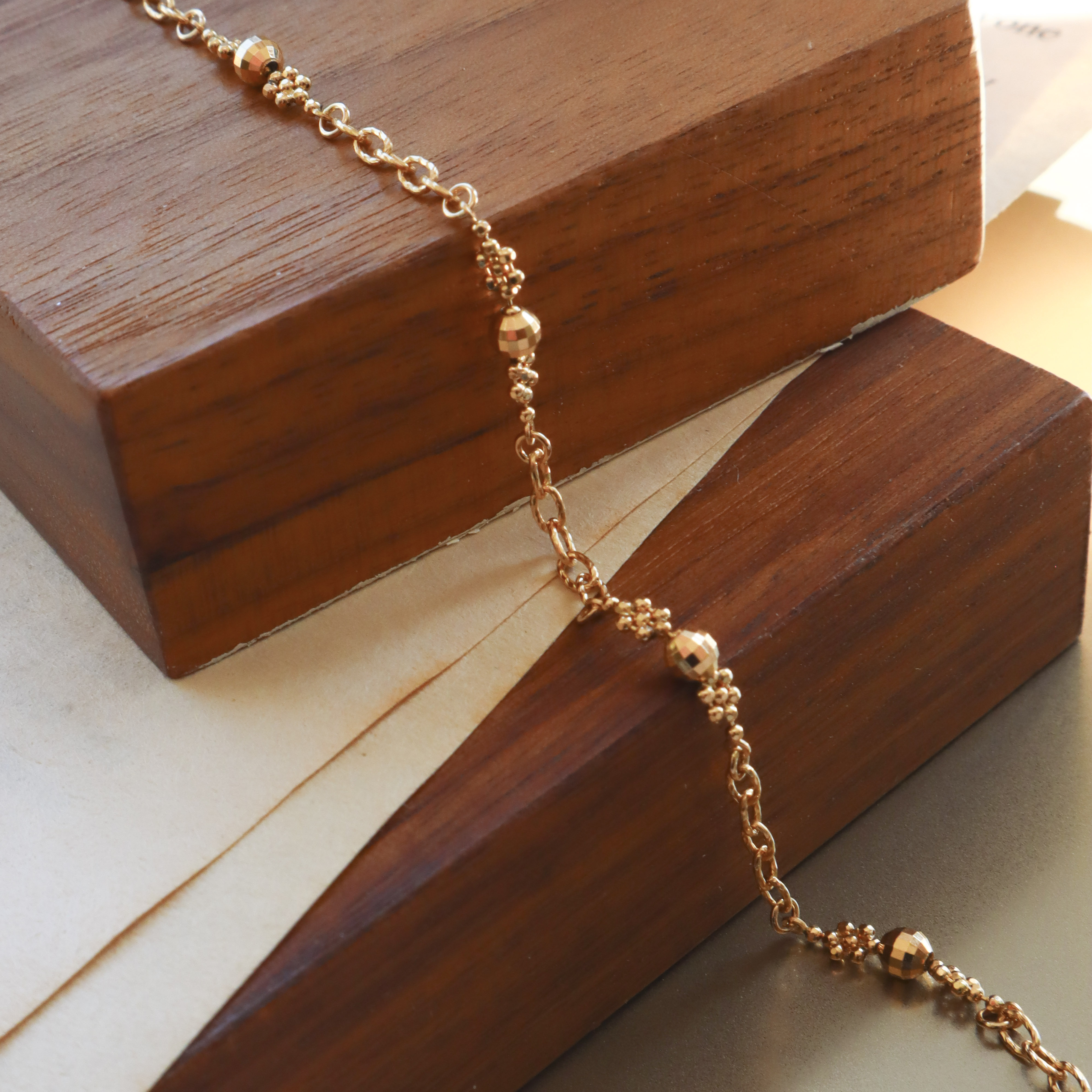 18K/日本設計款系列-鎖鏈花點手鍊