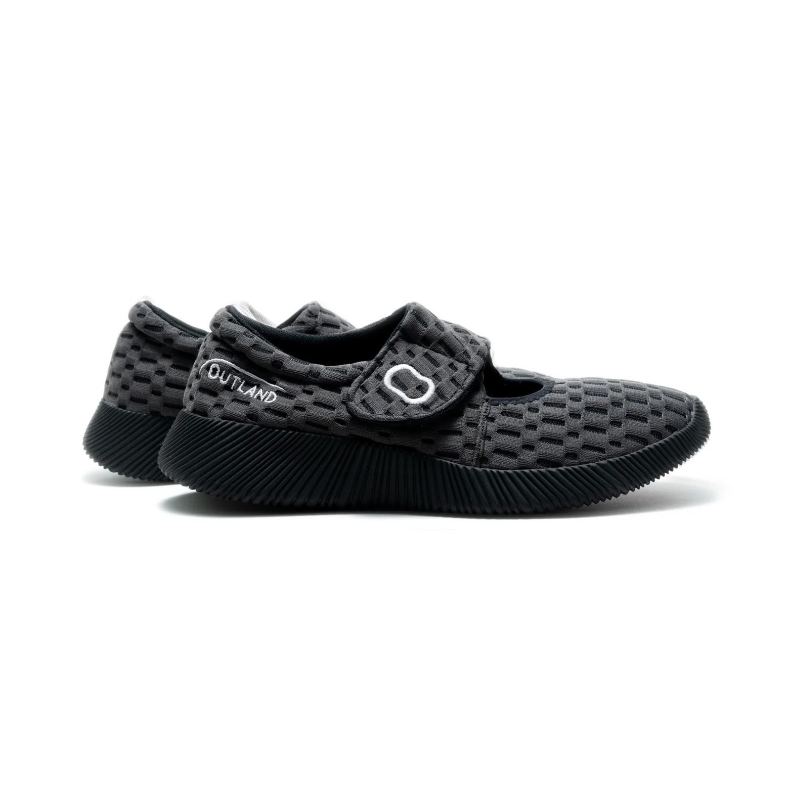 OUTLAND アウトランド　recovery shoe 37 23cm ORA Recovery Shoe 2 | HOKA®