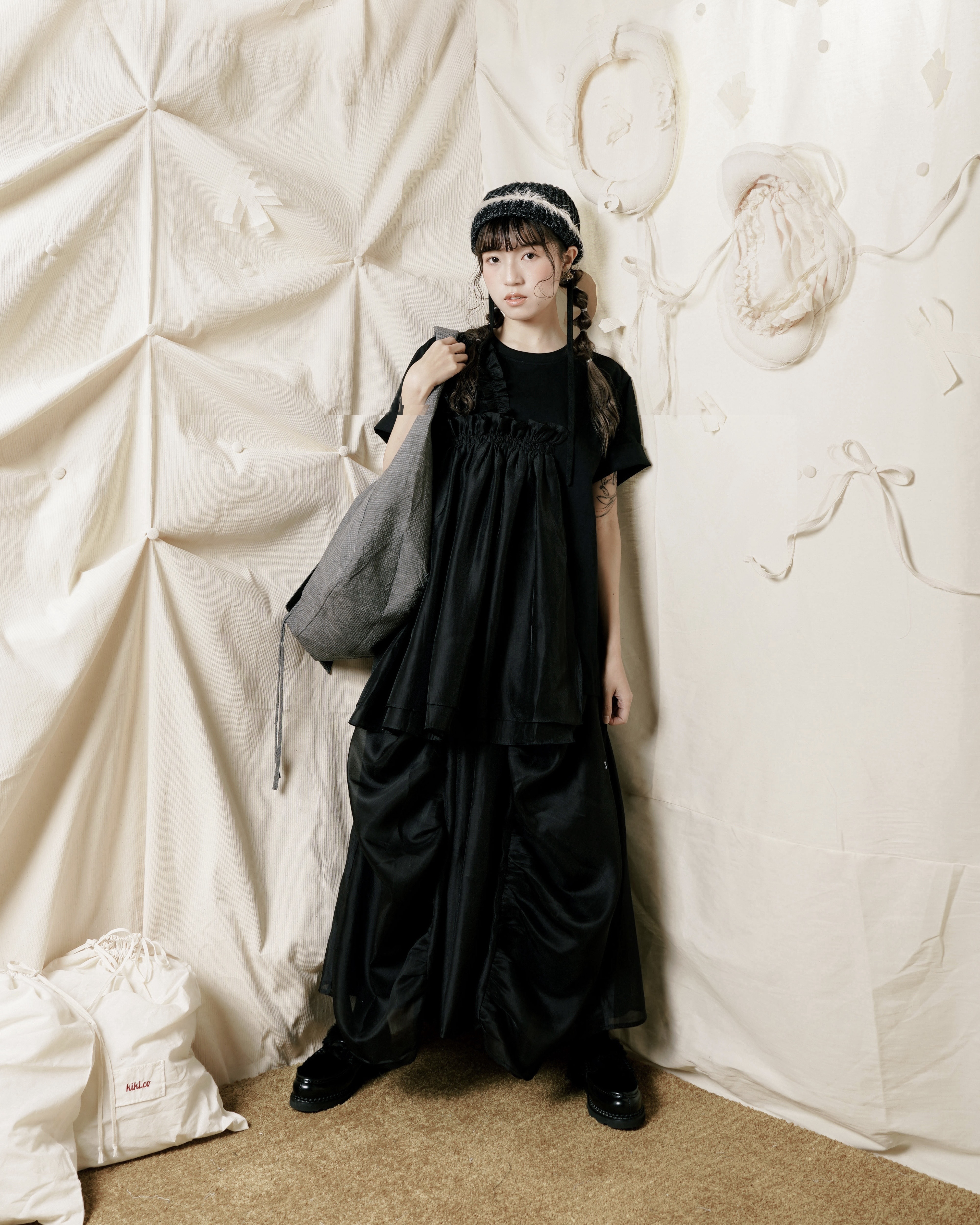 【 Kiki.co made 】 Mesh Ruffle Crossbody Top Black