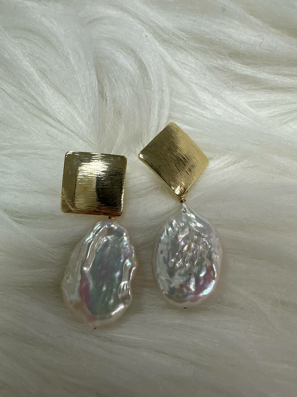 [S] GEMZ & CO JBJC SQUARE PEARL PENDANT STUD EARRING, GOLD, O39 (O39)