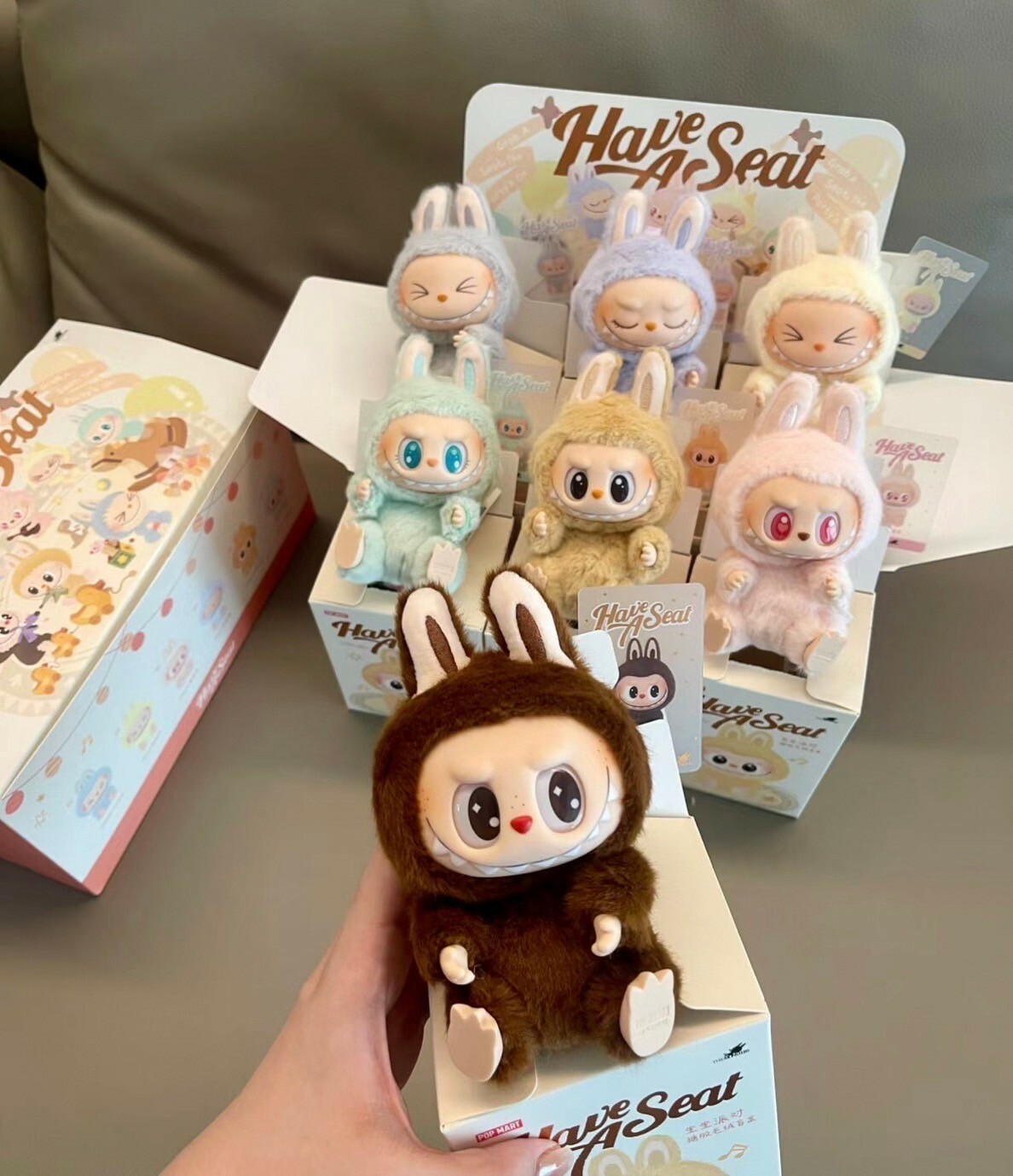 POP MART 泡泡瑪特 THE MONSTERS 拉布布 LABUBU 坐坐派對 搪膠毛絨 二代 鑰匙圈 吊飾