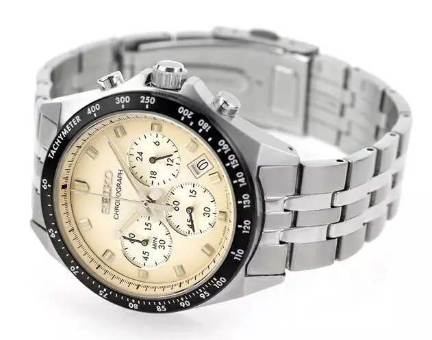 萬年鐘錶 - SEIKO CS 系列   米色面盤休閒款三眼計時男錶  SBTR045J / 8T63-02R0S 錶徑41MM