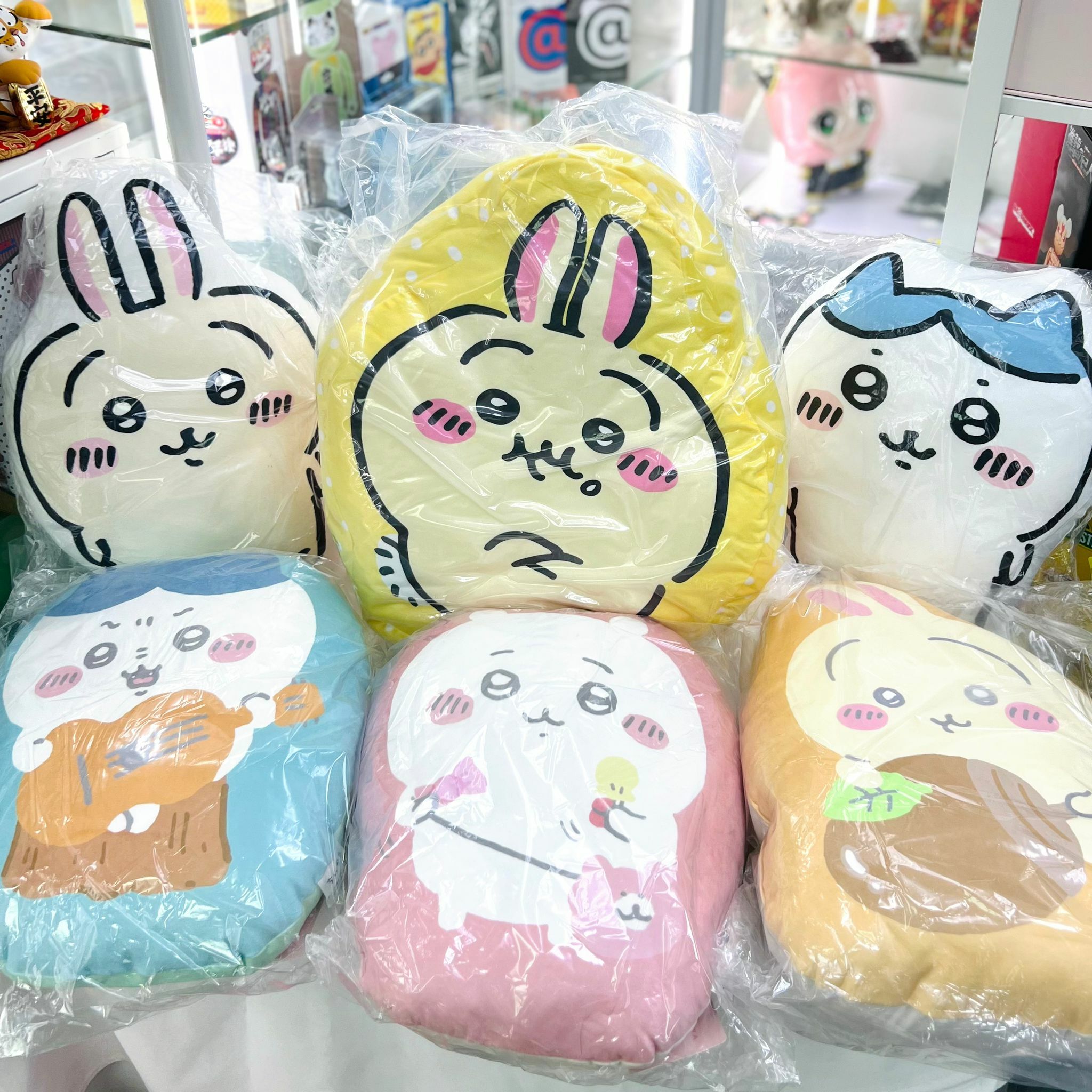 Chiikawa Soft Pillow - Usagi Yellow  ( CHIIKAWA )