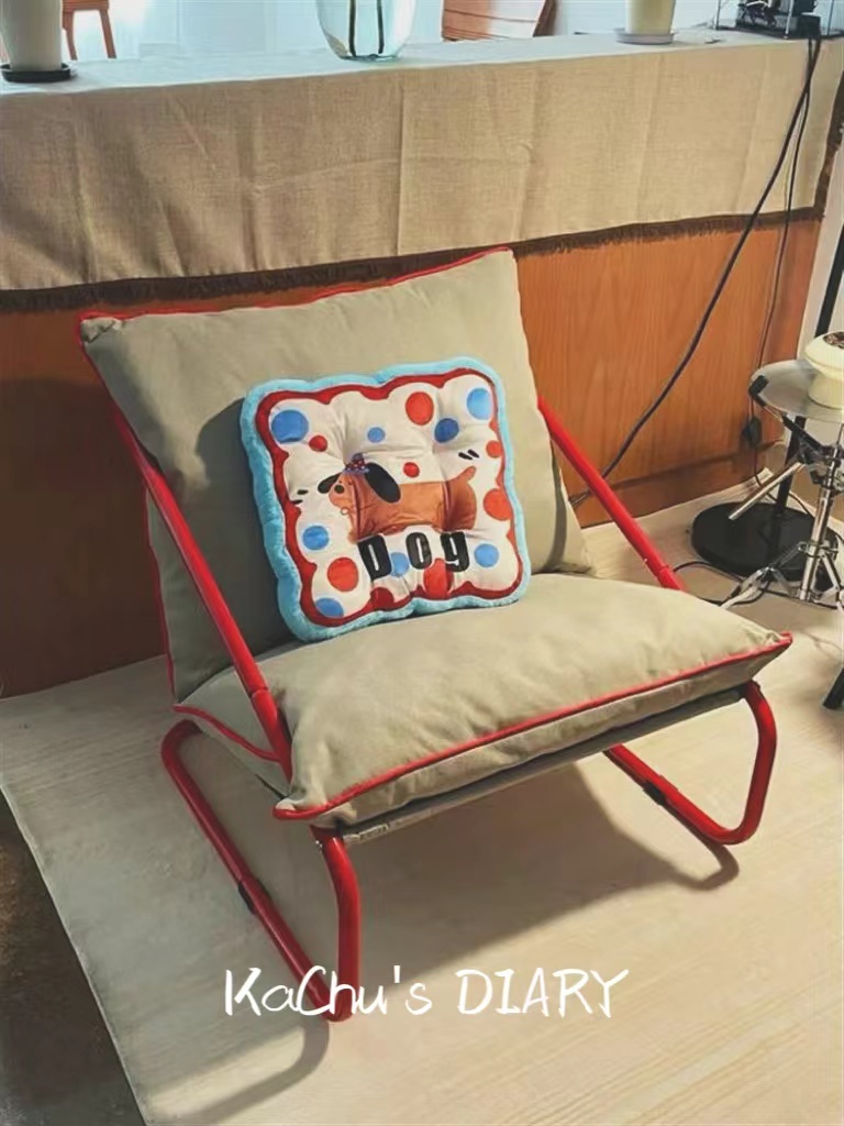 Simple rocking chair