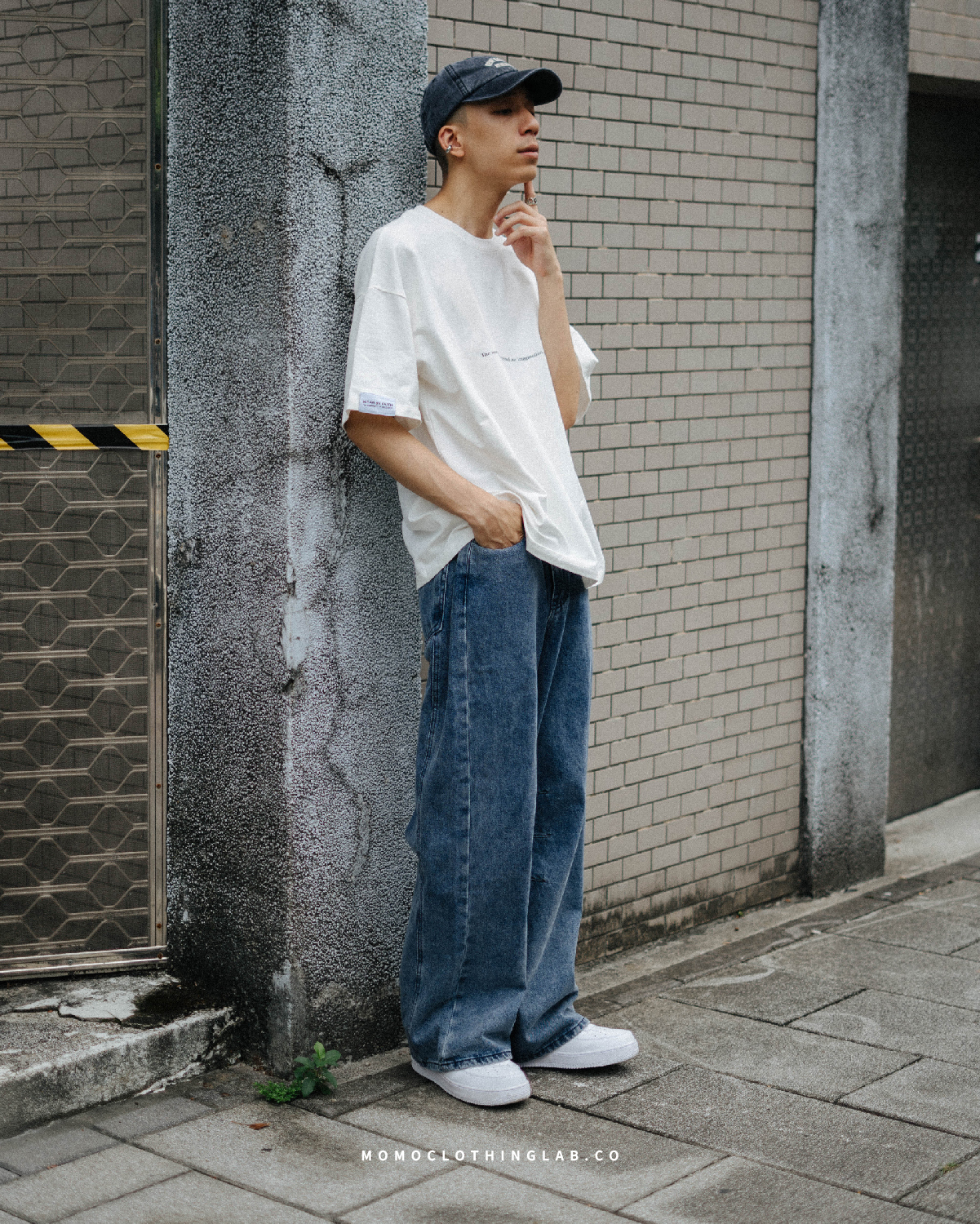 QUEST Baggy Barrel Jeans 錐形堆疊水洗牛仔褲 2色