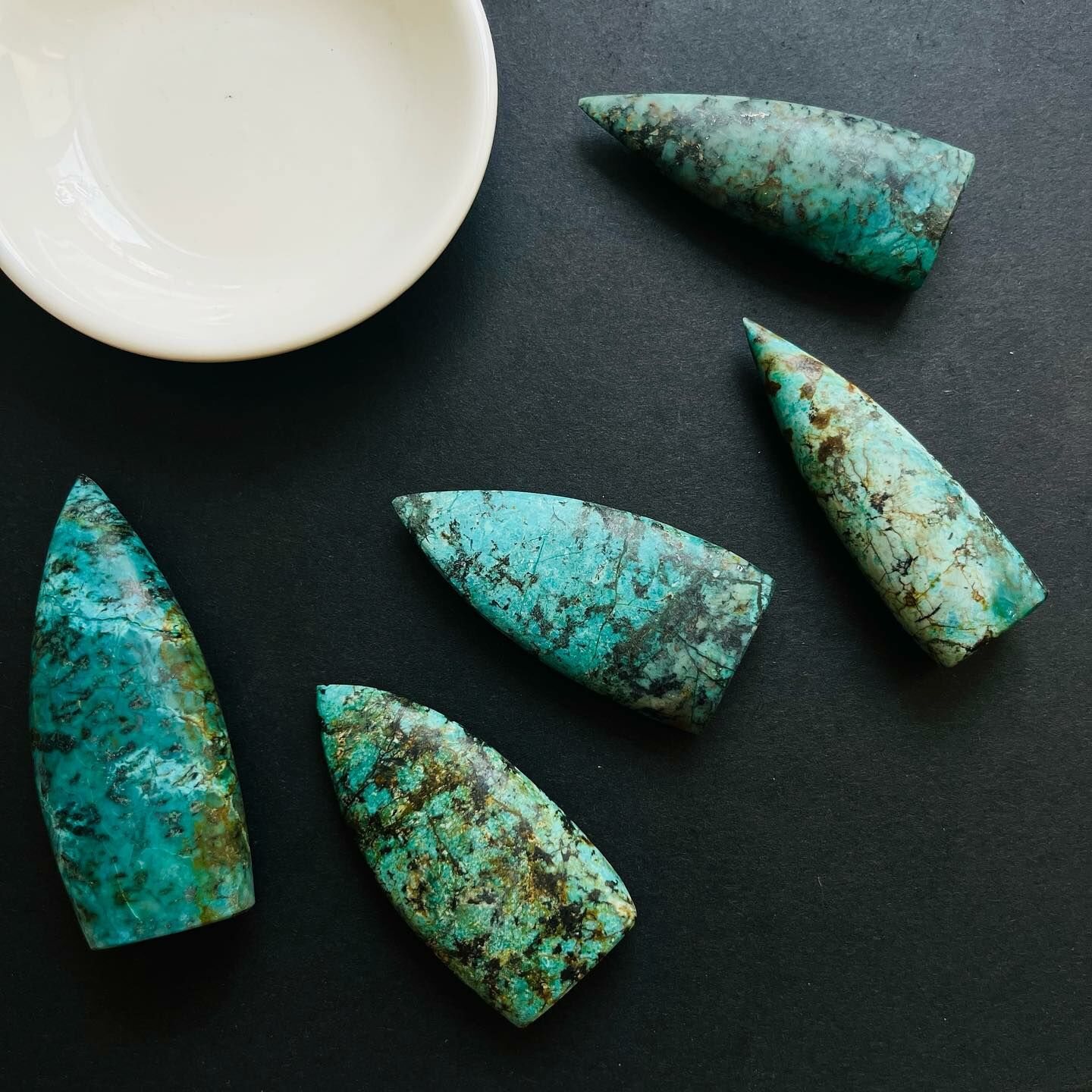 [原石] 鳳凰松 / 鳳凰石