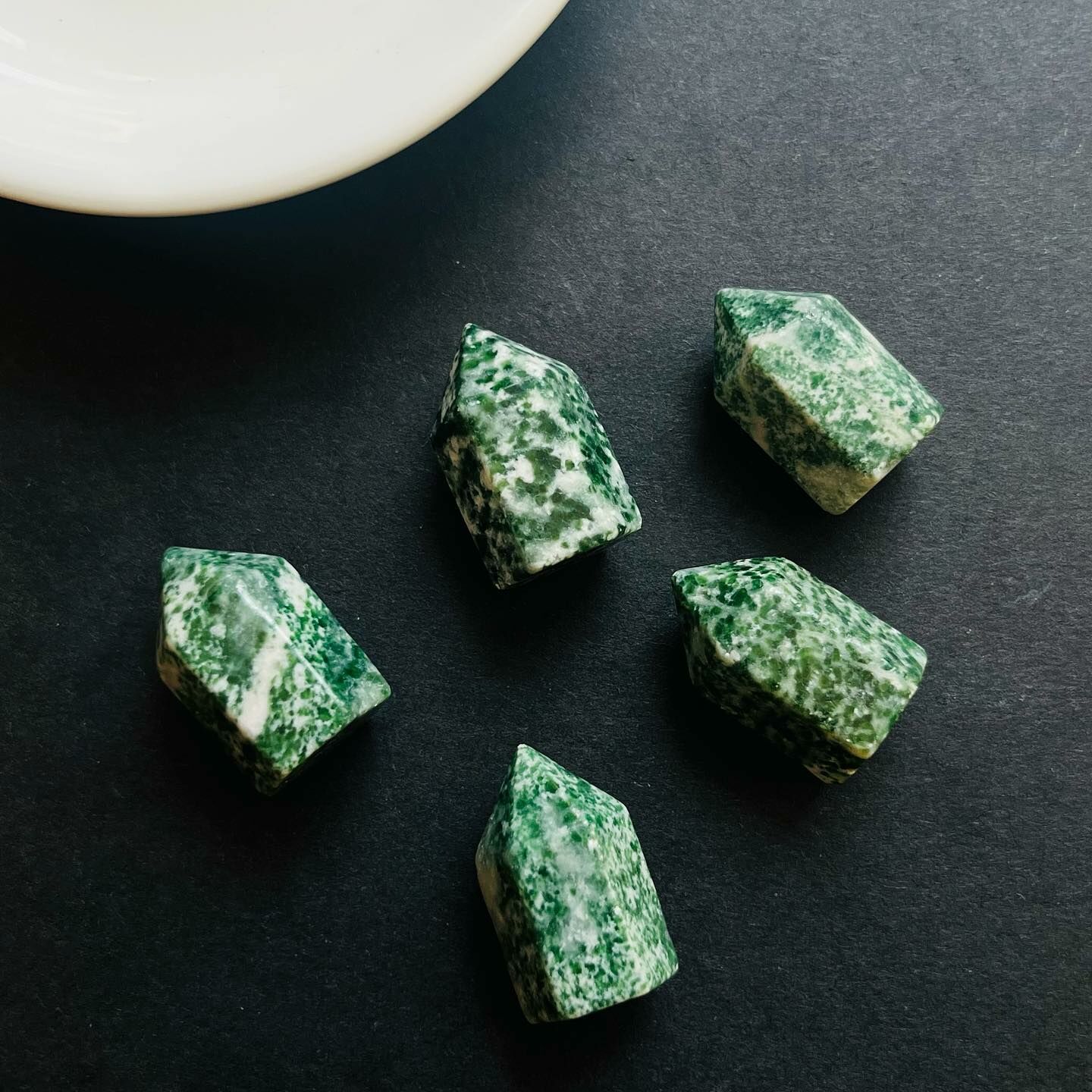 [原石] 樹枝瑪瑙 / 綠點石 迷你小柱