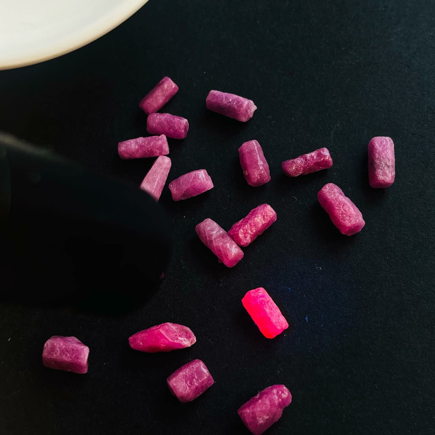 [原石] 泰國粉紅紅寶石