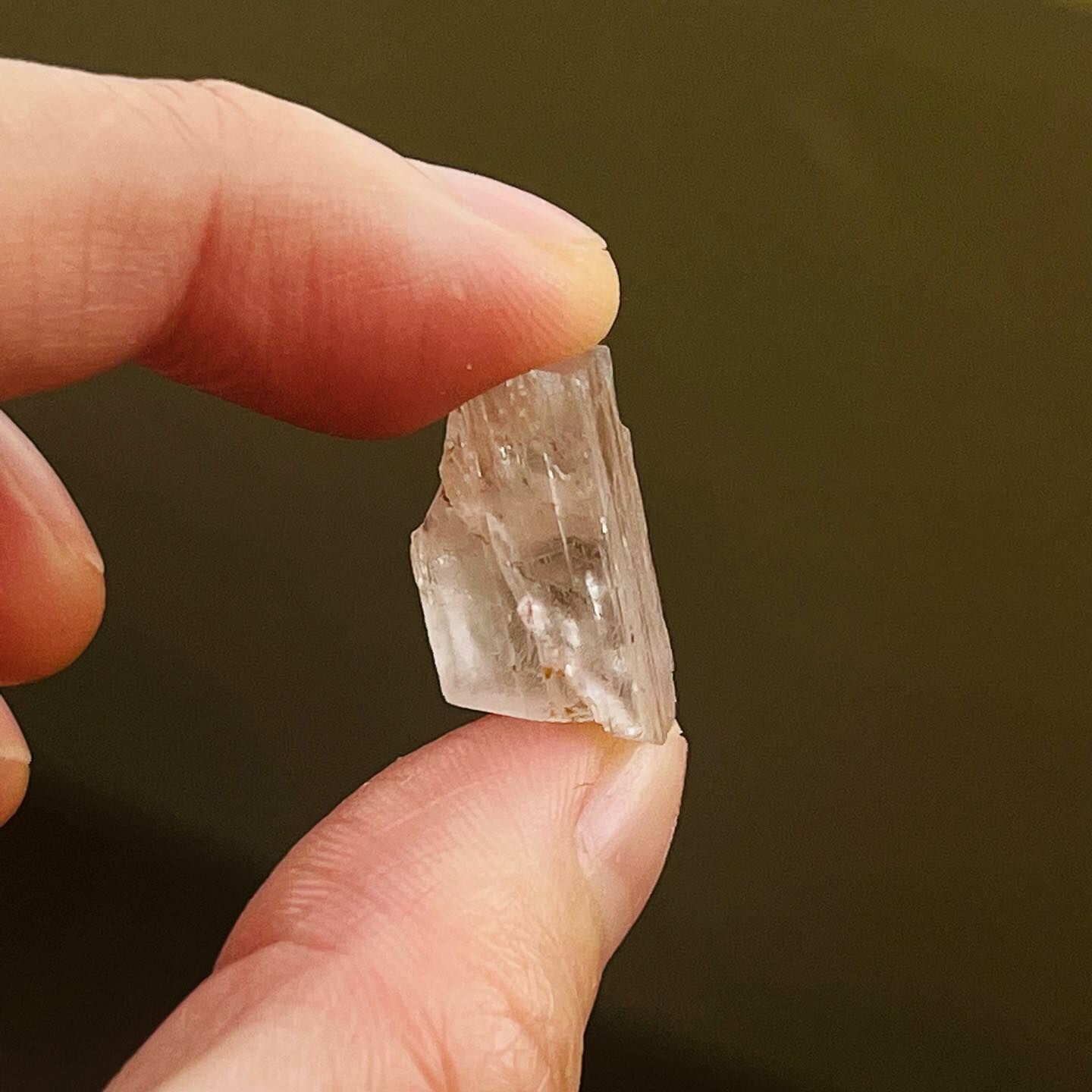 [原石] 紫鋰輝 原礦 約 10-20mm