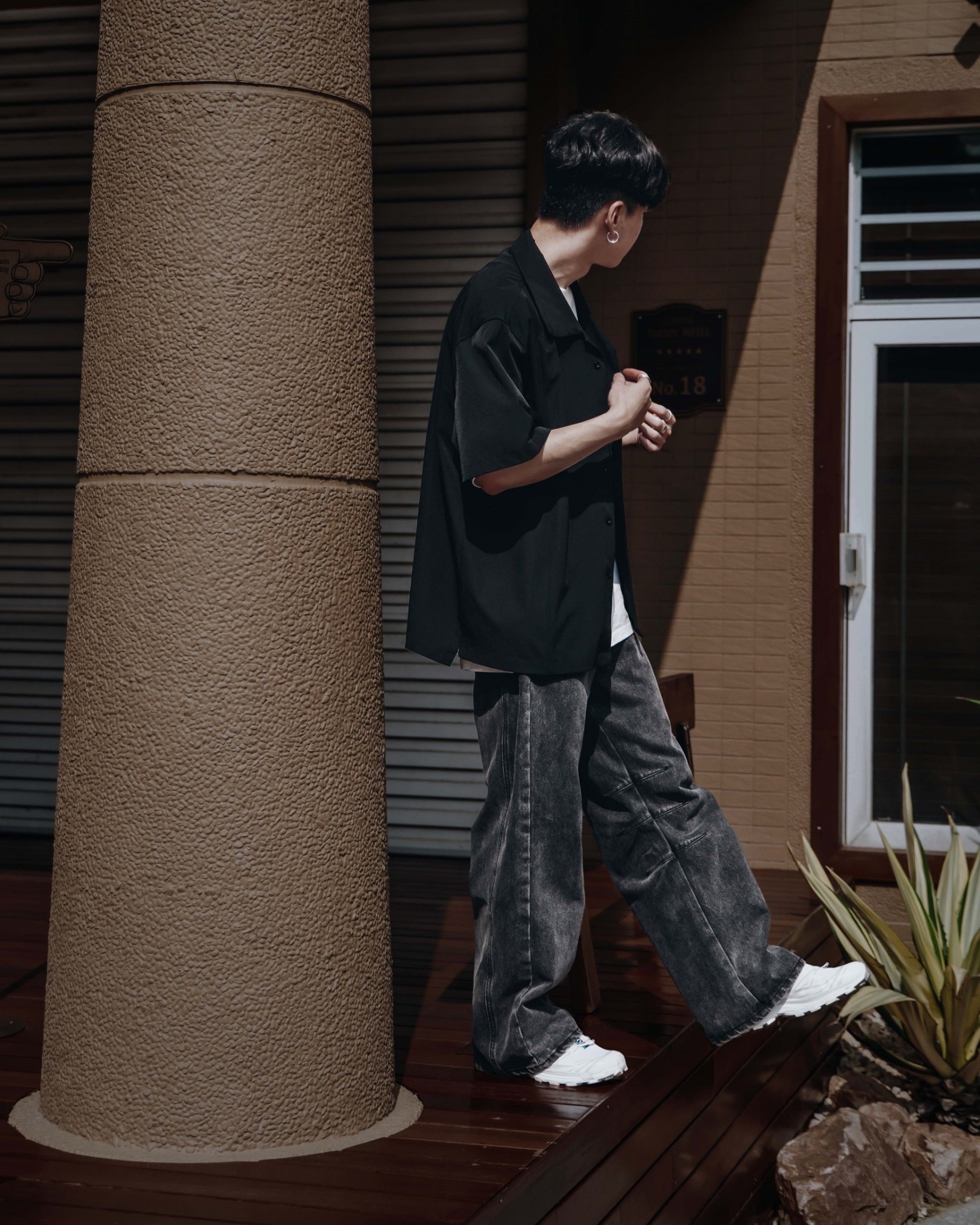 NICEDAY 服飾 QUEST Baggy Barrel Jeans 錐形堆疊 水洗 牛仔褲