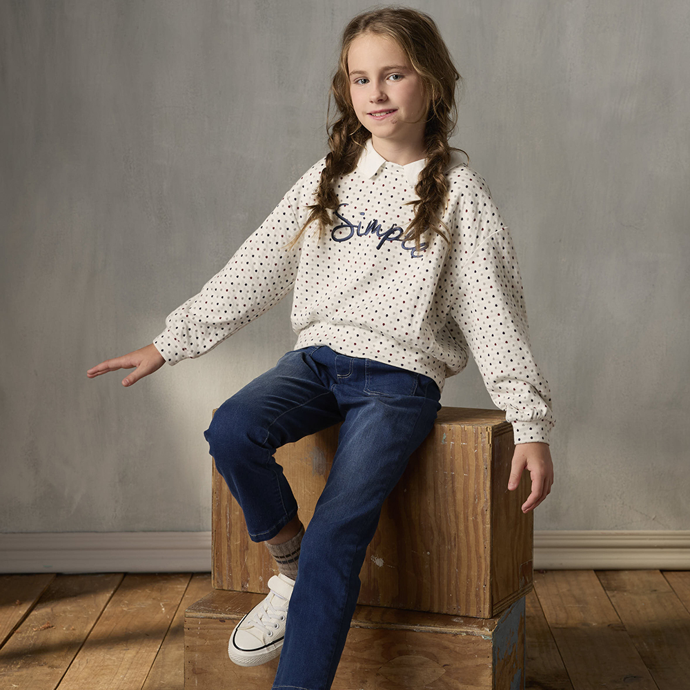 PIPPY 氣質學院風字母翻領上衣 米白