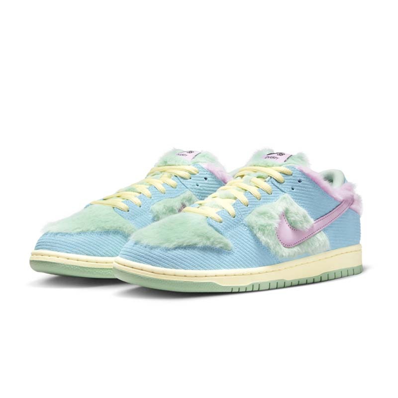 Verdy x Nike Dunk SB Low "Blue Gaze and Enamel Green" 聯名款 絨毛玩具 粉綠 男鞋 男女段 FN6040-400 [台灣現貨]