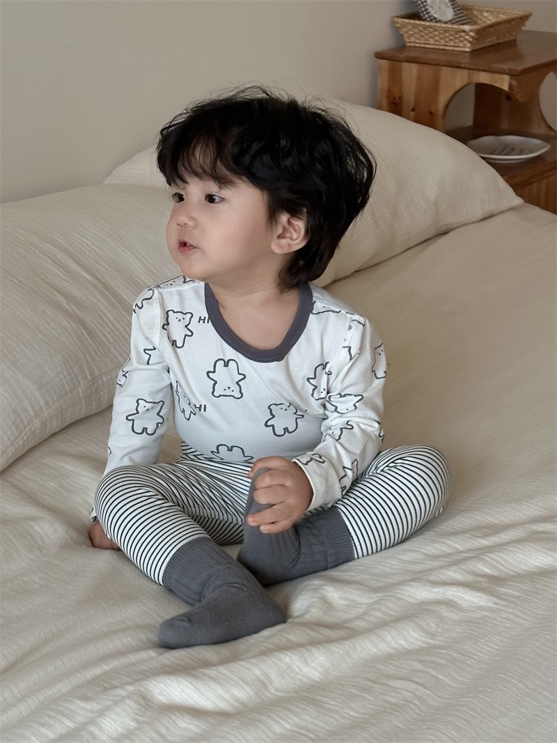 可愛條紋小熊套裝