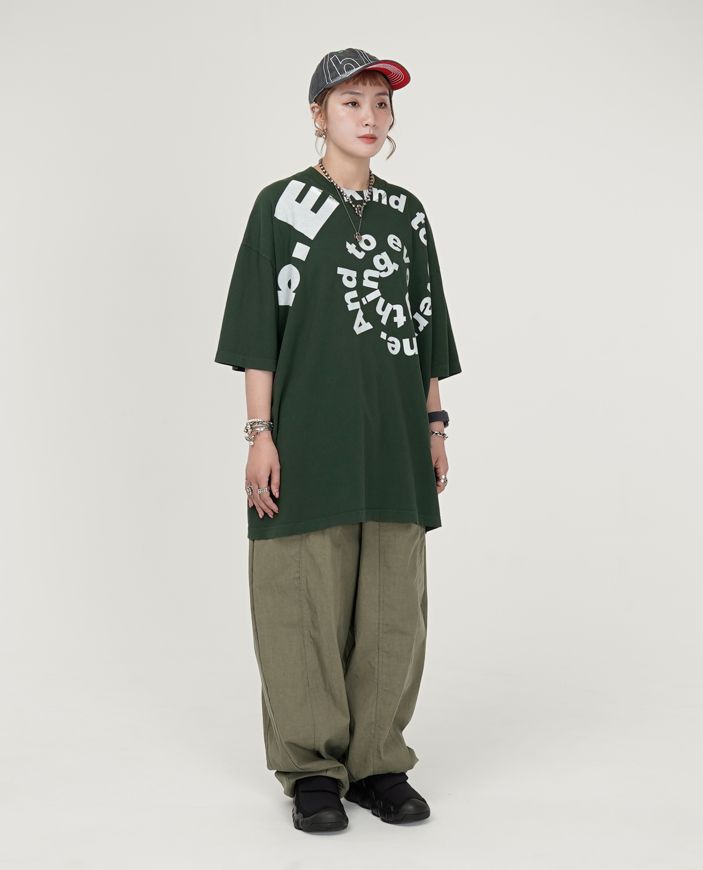b.Eautiful b.E kind Swirl T-Shirt - 24 FW