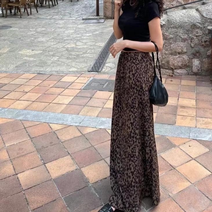 東日 最秋的豹紋裙 現/預