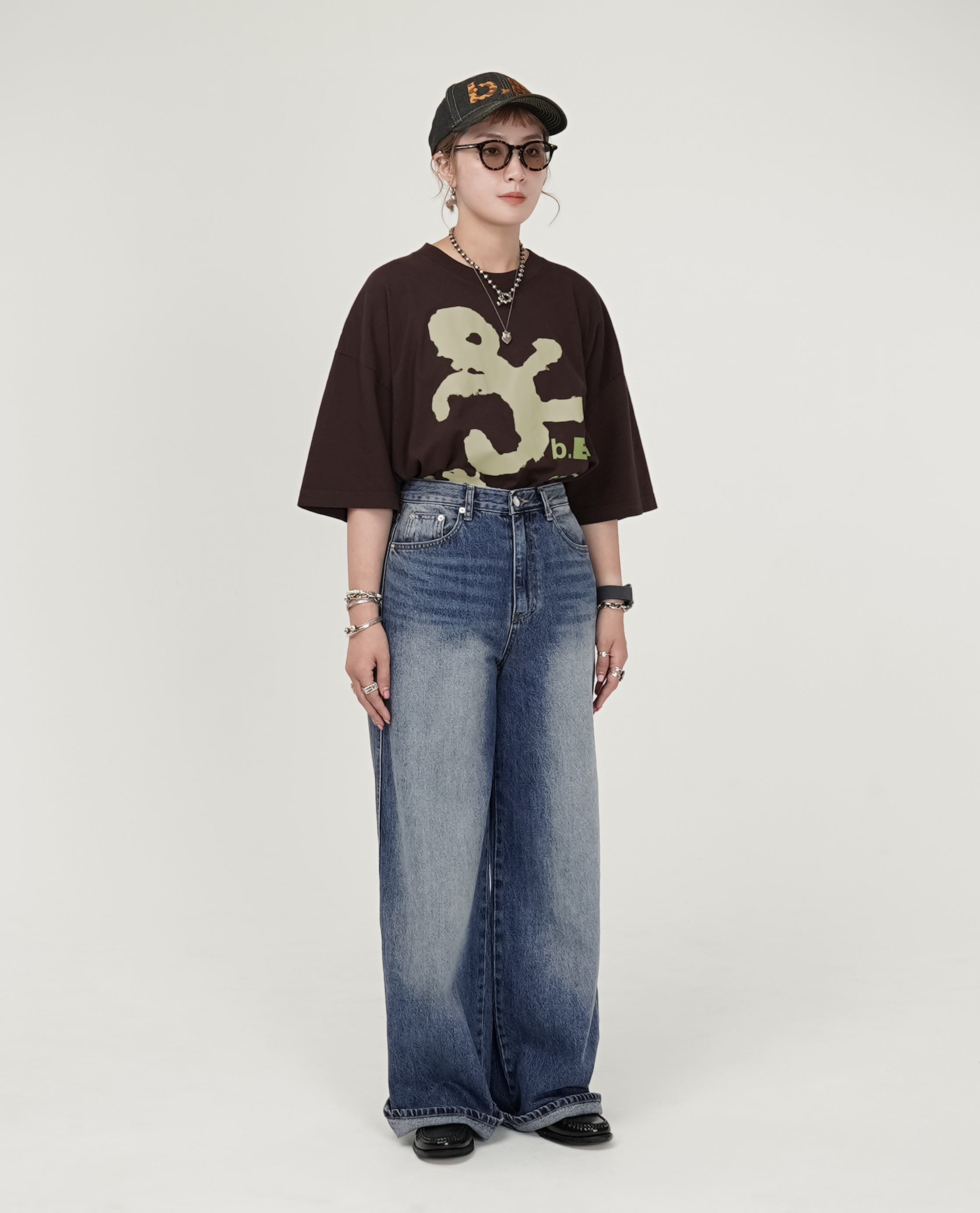 後車線刷色直筒牛仔