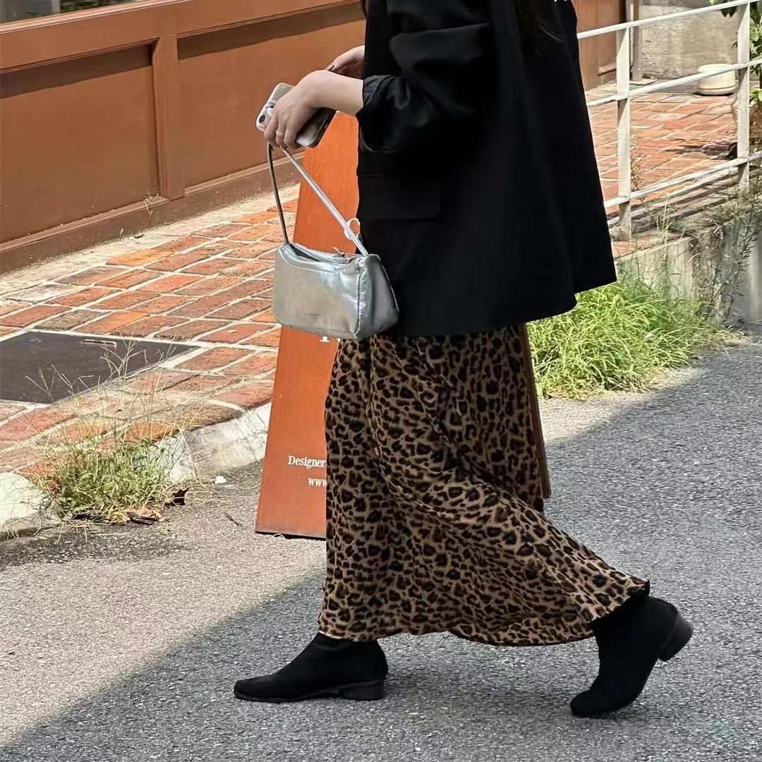 秋日 最IN的豹紋裙 現/預