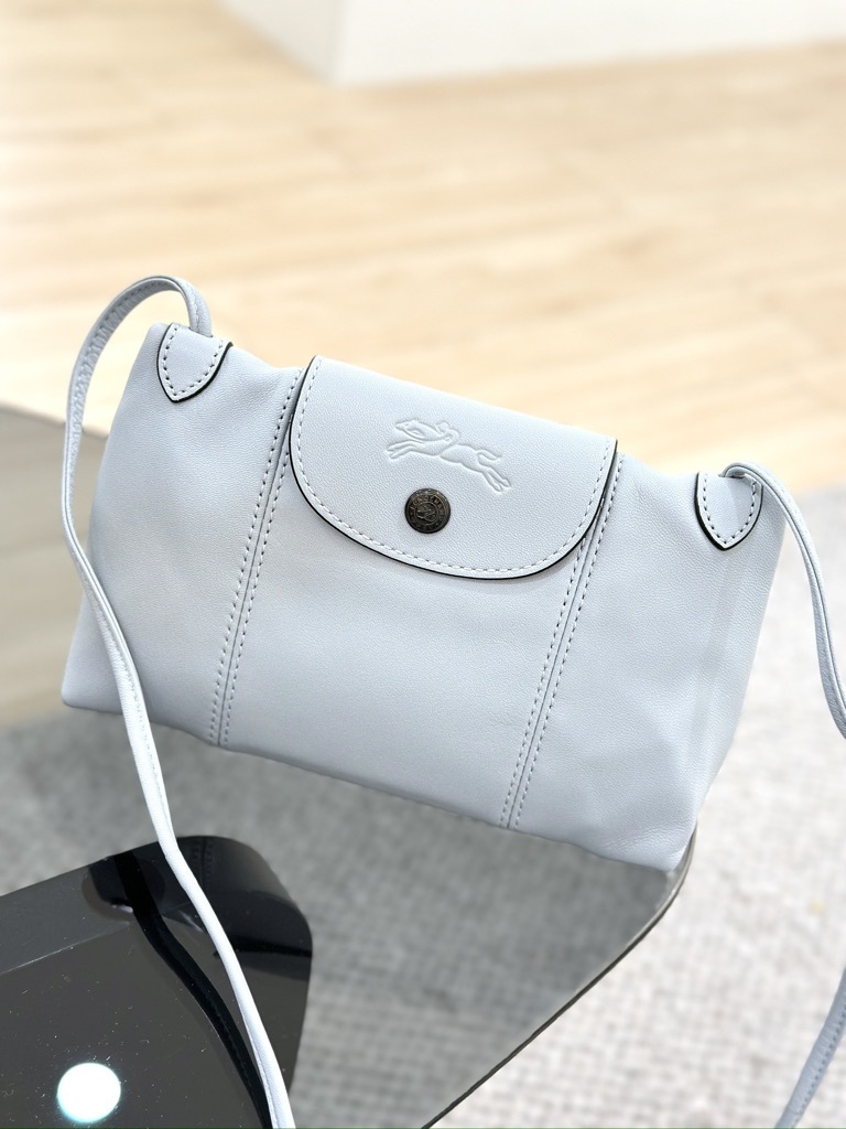 LONGCHAMP Cuir XS Crossbody