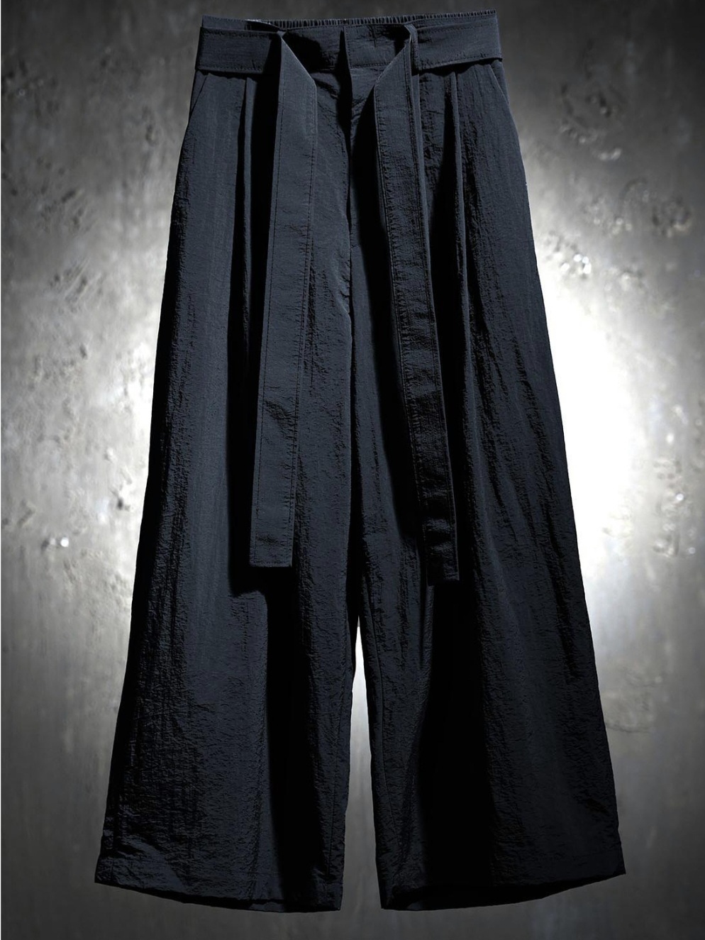 腰帶造型寬尼龍休閒褲