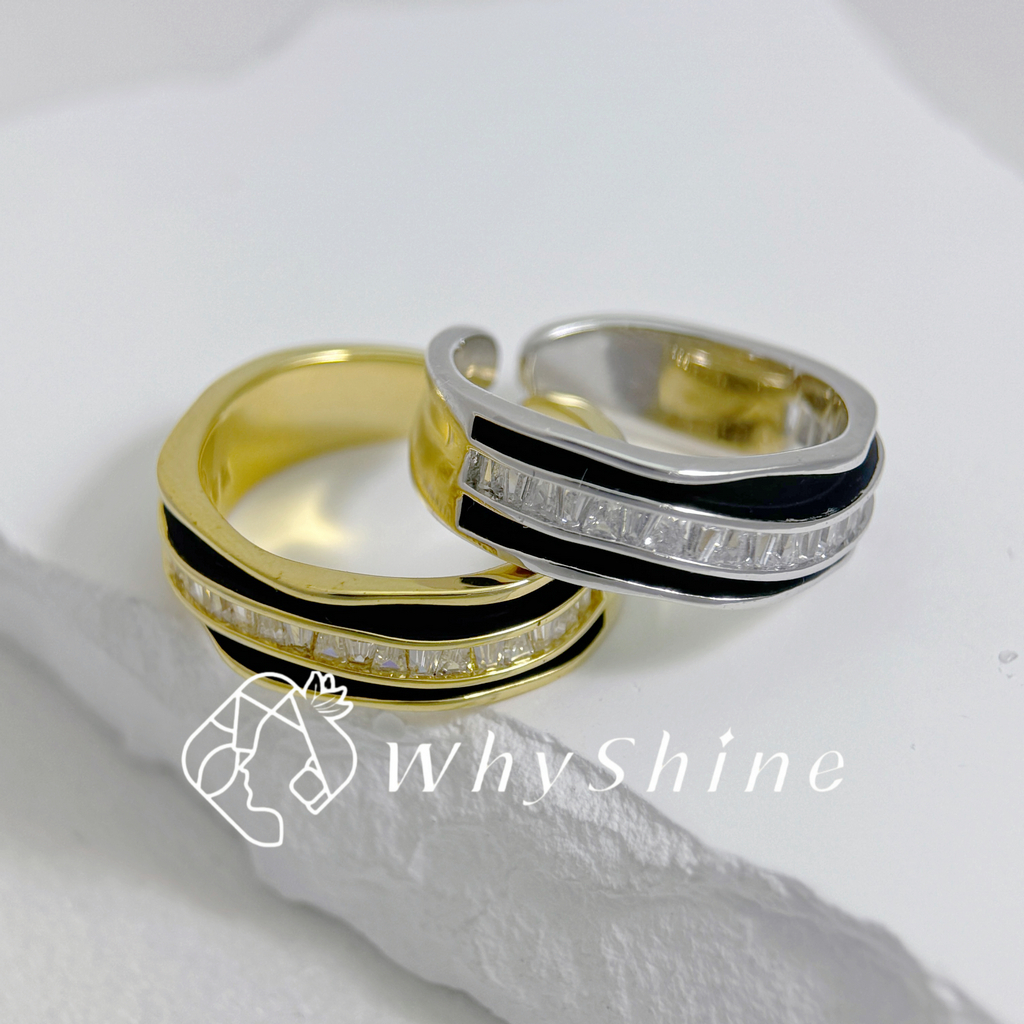 個性黑底鑲鑽戒指