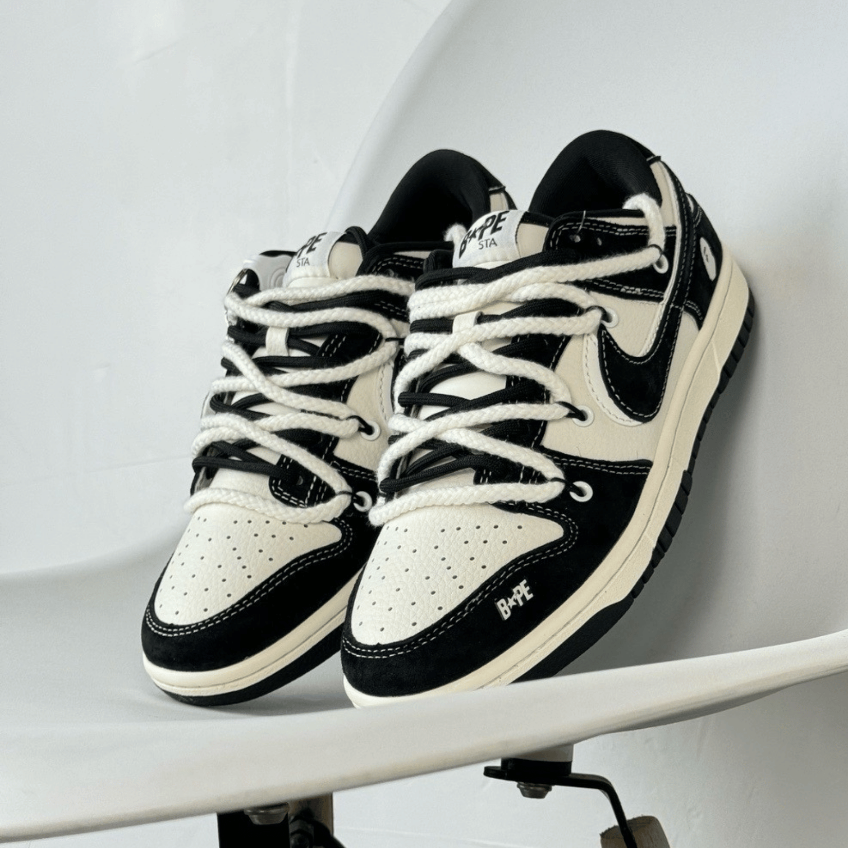 【HAO NICE】惡作劇特別款24SS Bape x Nike聯名🔥潮牌 經典logo熊貓色板鞋 休閒鞋 復古