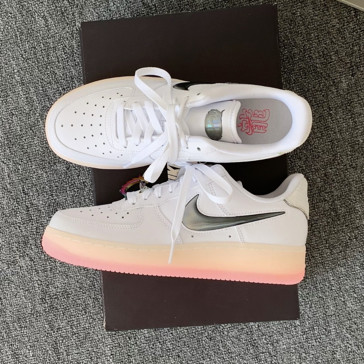 Nike Air Force 1 "Year Of The Dragon" 蜜桃白粉 龍年限定 雷射反光 果凍底