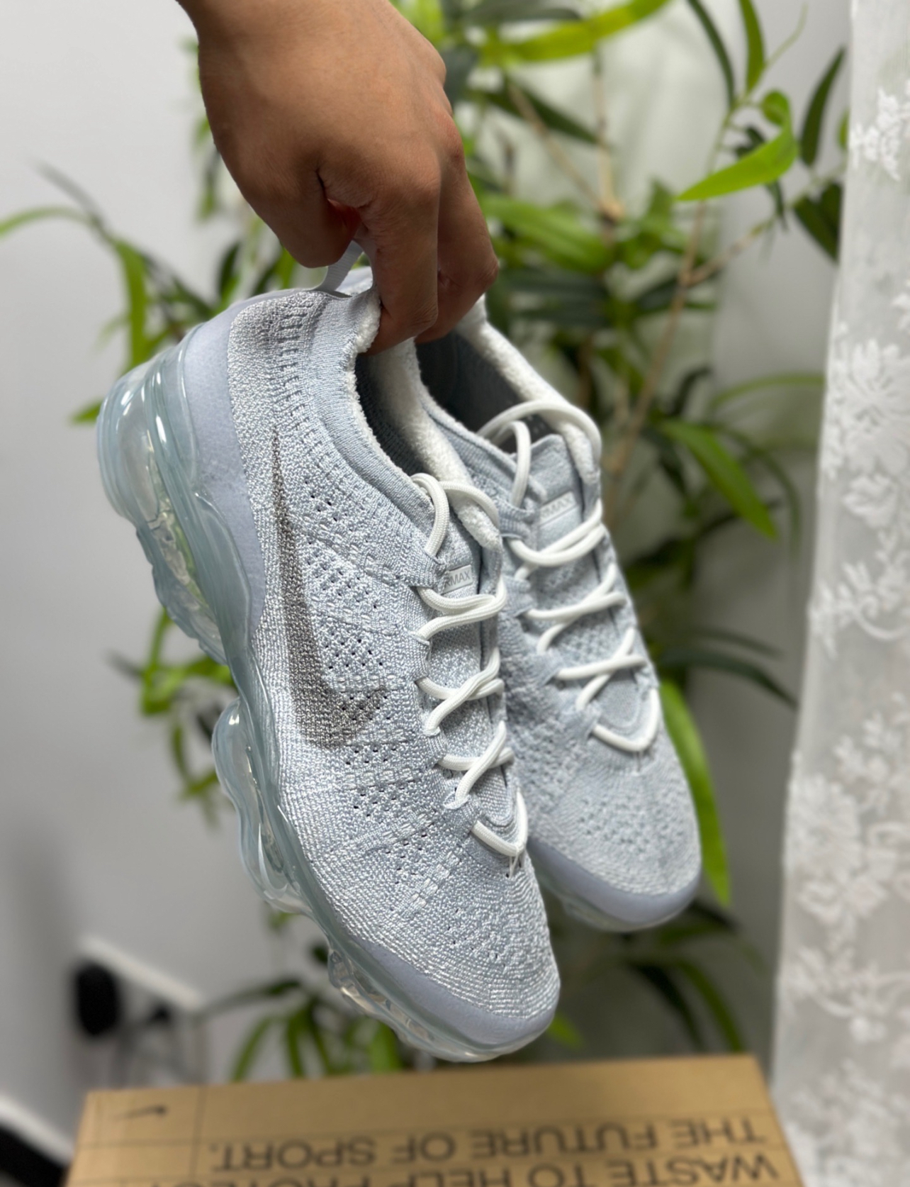 NIKE AIR VAPORMAX 2023 FLYKNIT PURE PLATINUM DV1678-002 NIKE AIR VAPORMAX 2023 FLYKNIT PURE PLATINUM DV1678-002